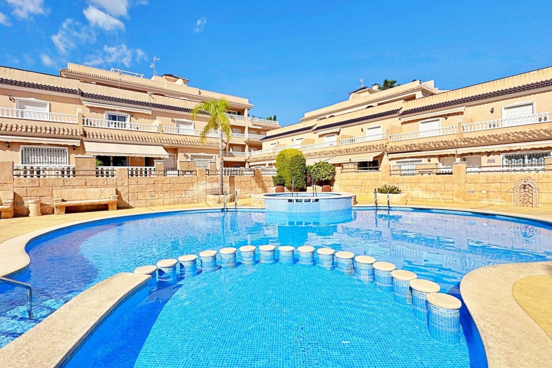 Venta - Casa de pueblo -
Orihuela Costa - Costa Blanca