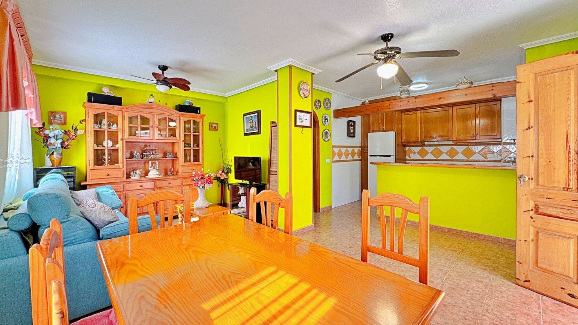 Venta - Casa de pueblo -
Orihuela Costa - La Campana