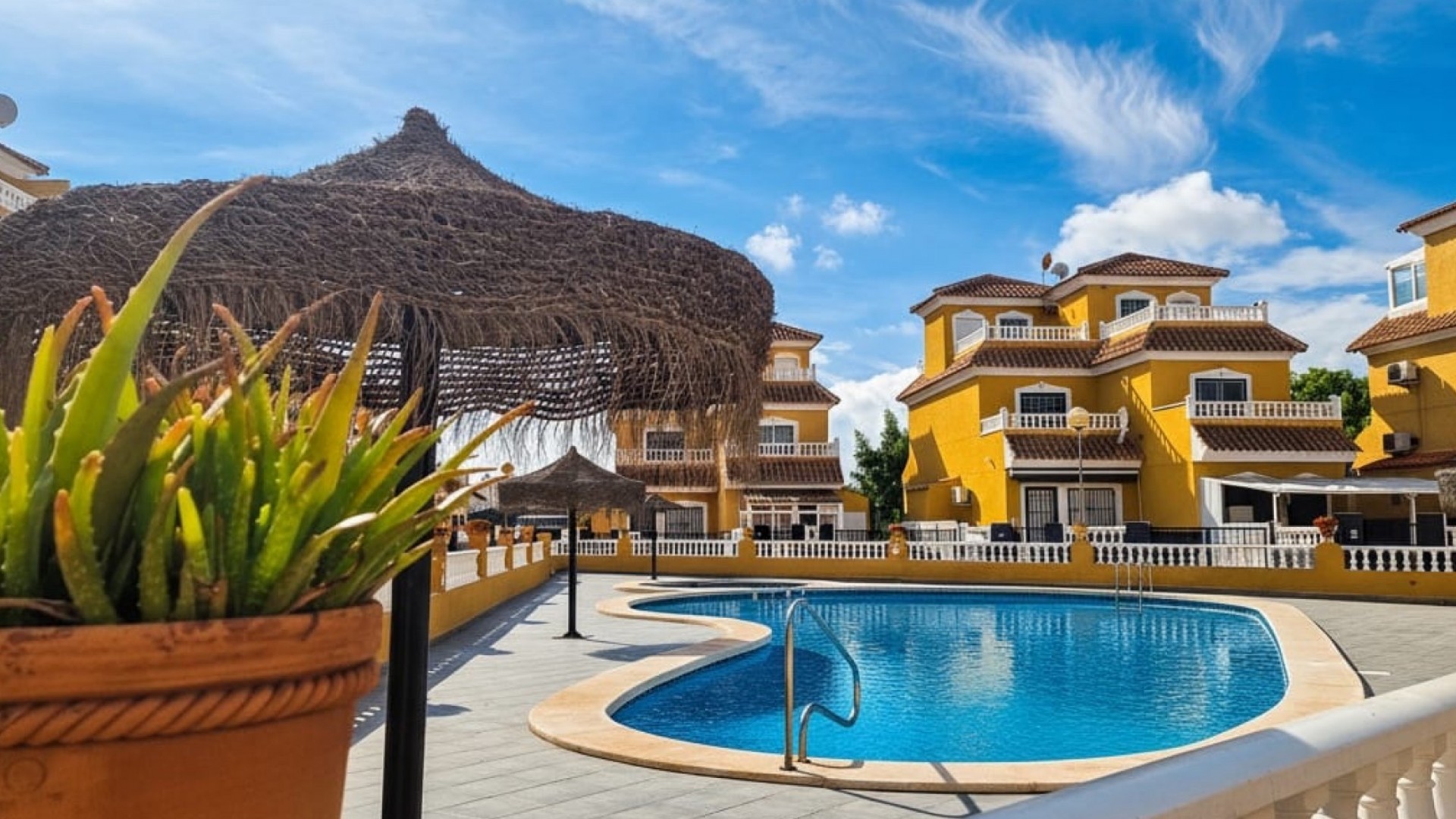 Venta - Casa de pueblo -
Orihuela Costa - La Florida