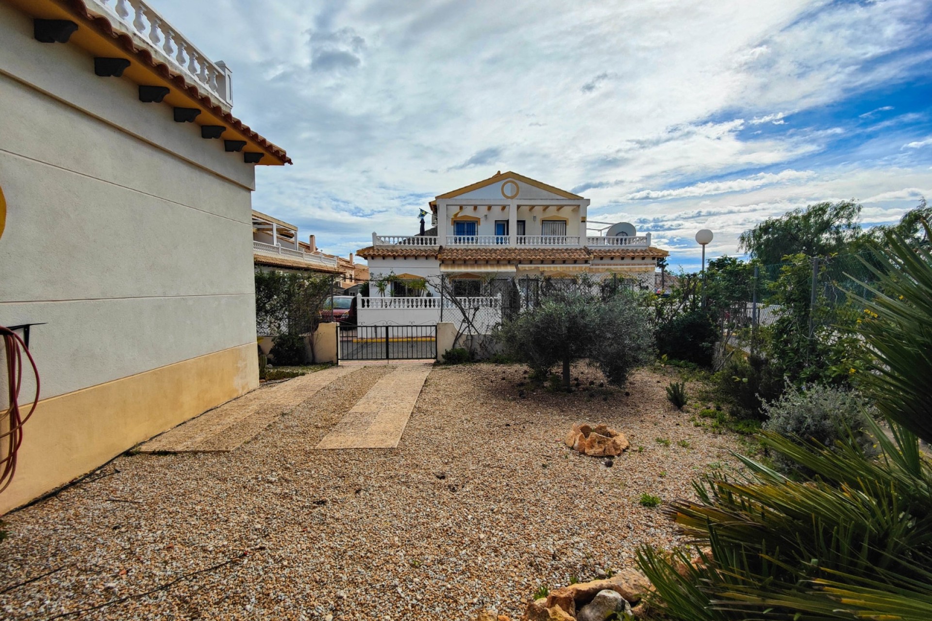Venta - Casa de pueblo -
Orihuela Costa - La Florida