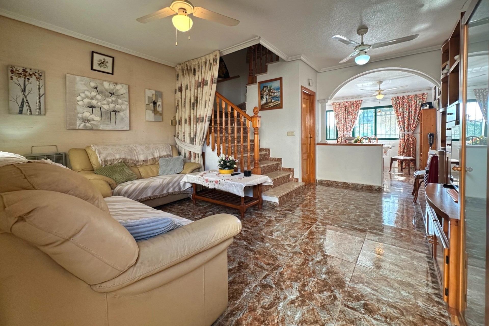 Venta - Casa de pueblo -
Orihuela Costa - La Zenia