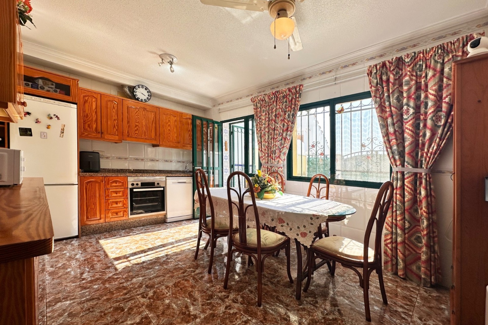 Venta - Casa de pueblo -
Orihuela Costa - La Zenia