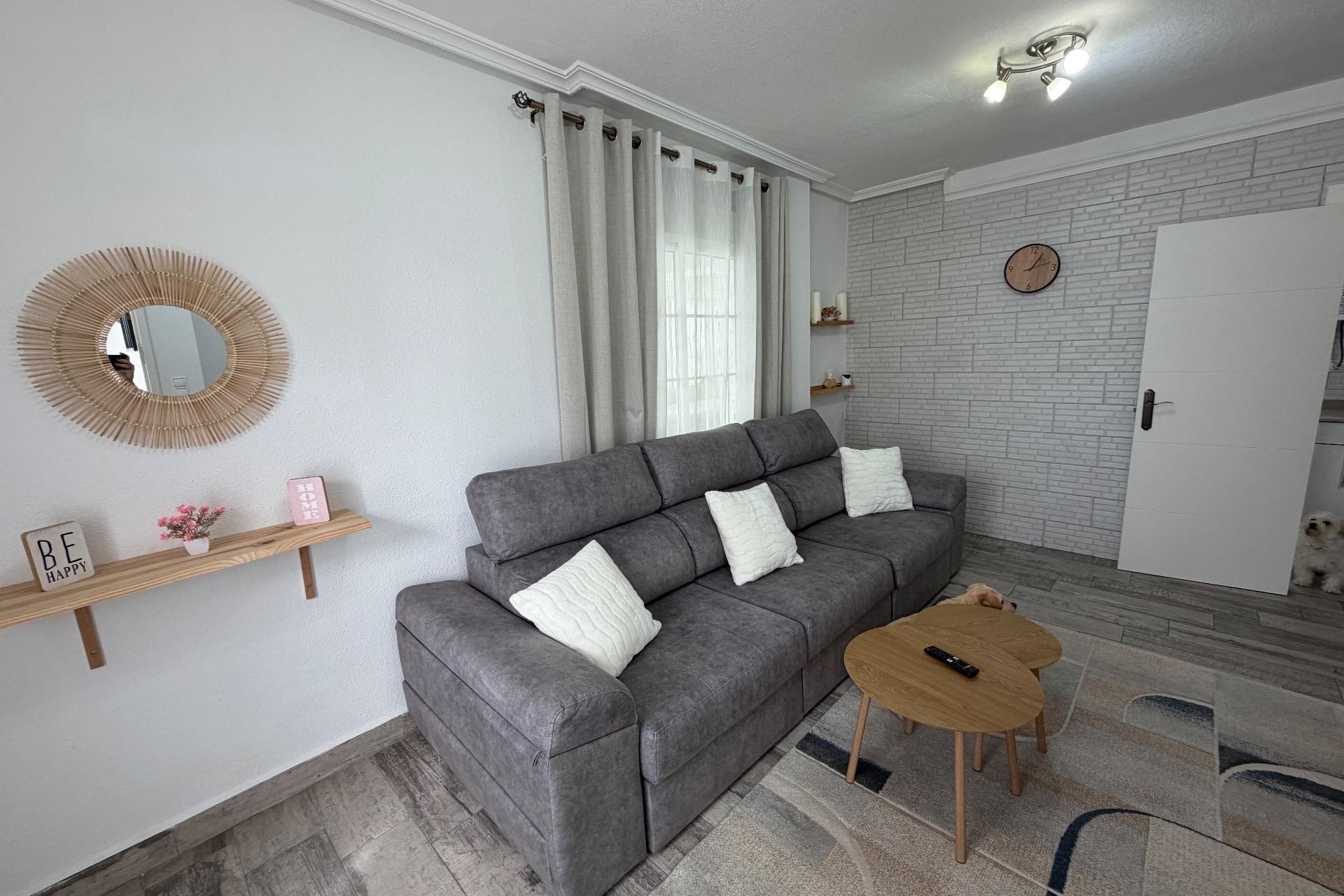 Venta - Casa de pueblo -
Orihuela Costa - La Zenia