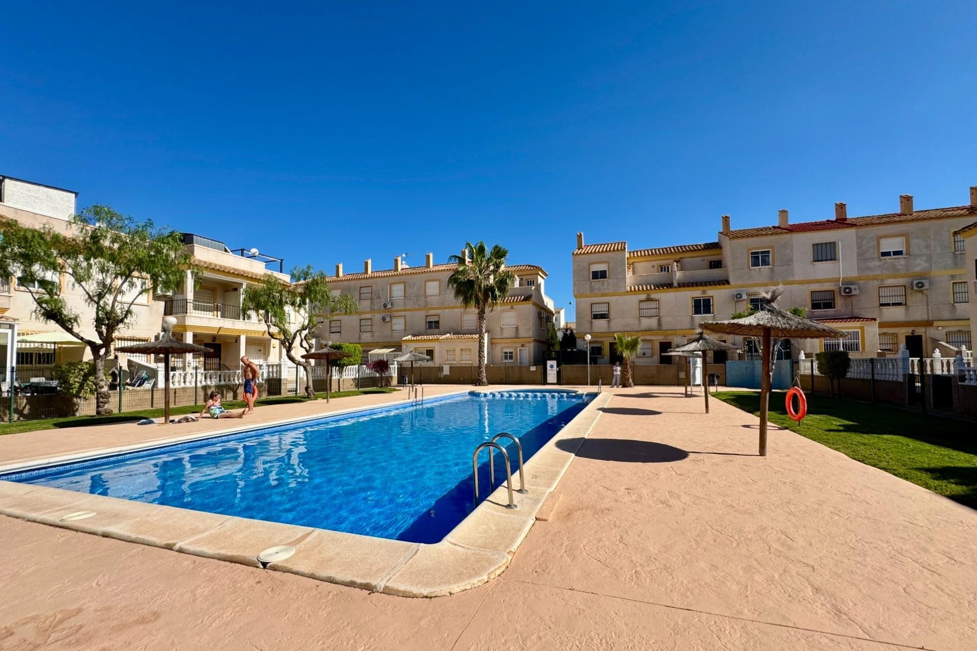 Venta - Casa de pueblo -
Orihuela Costa - Las Filipinas