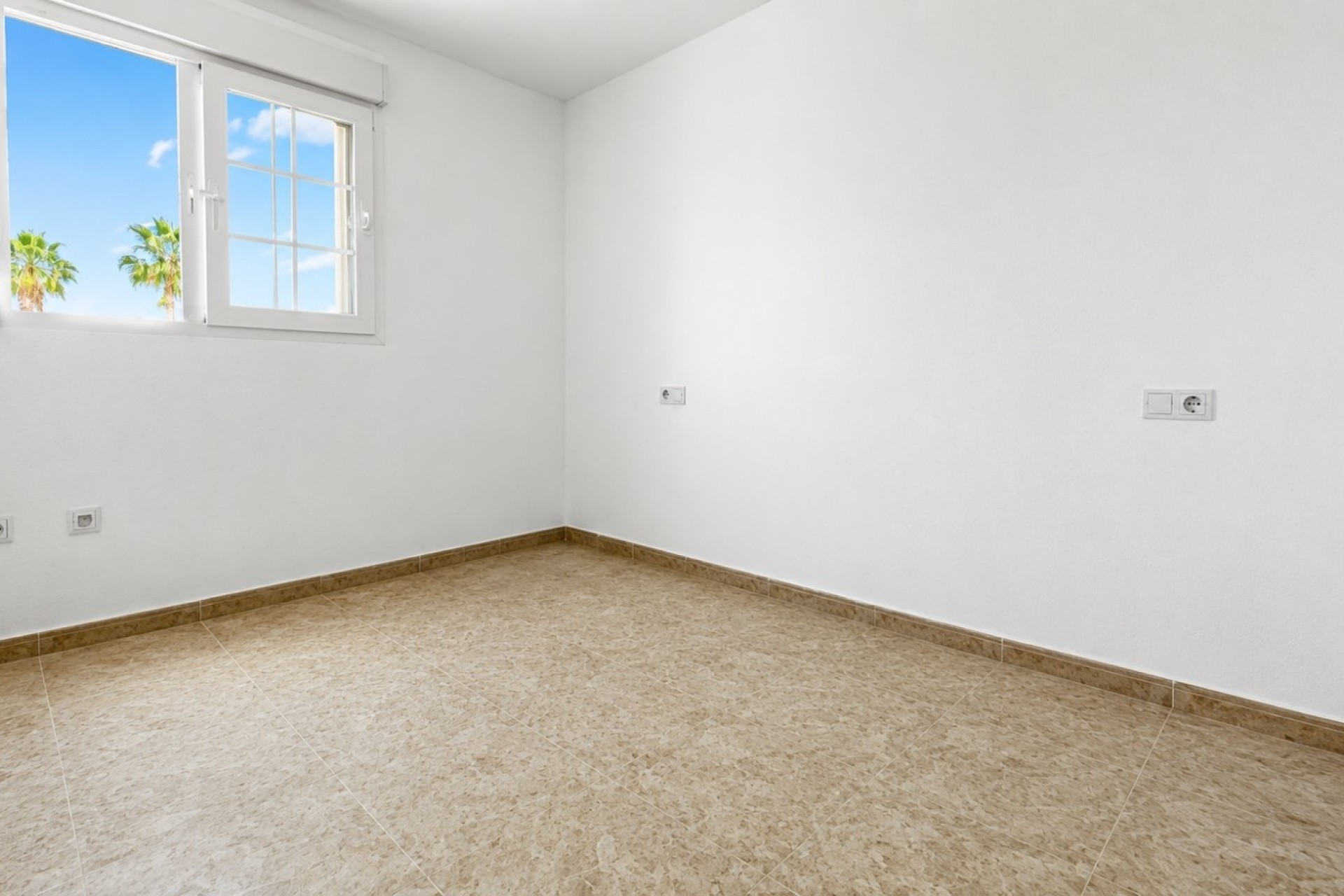Venta - Casa de pueblo -
Orihuela Costa - Los Almendros