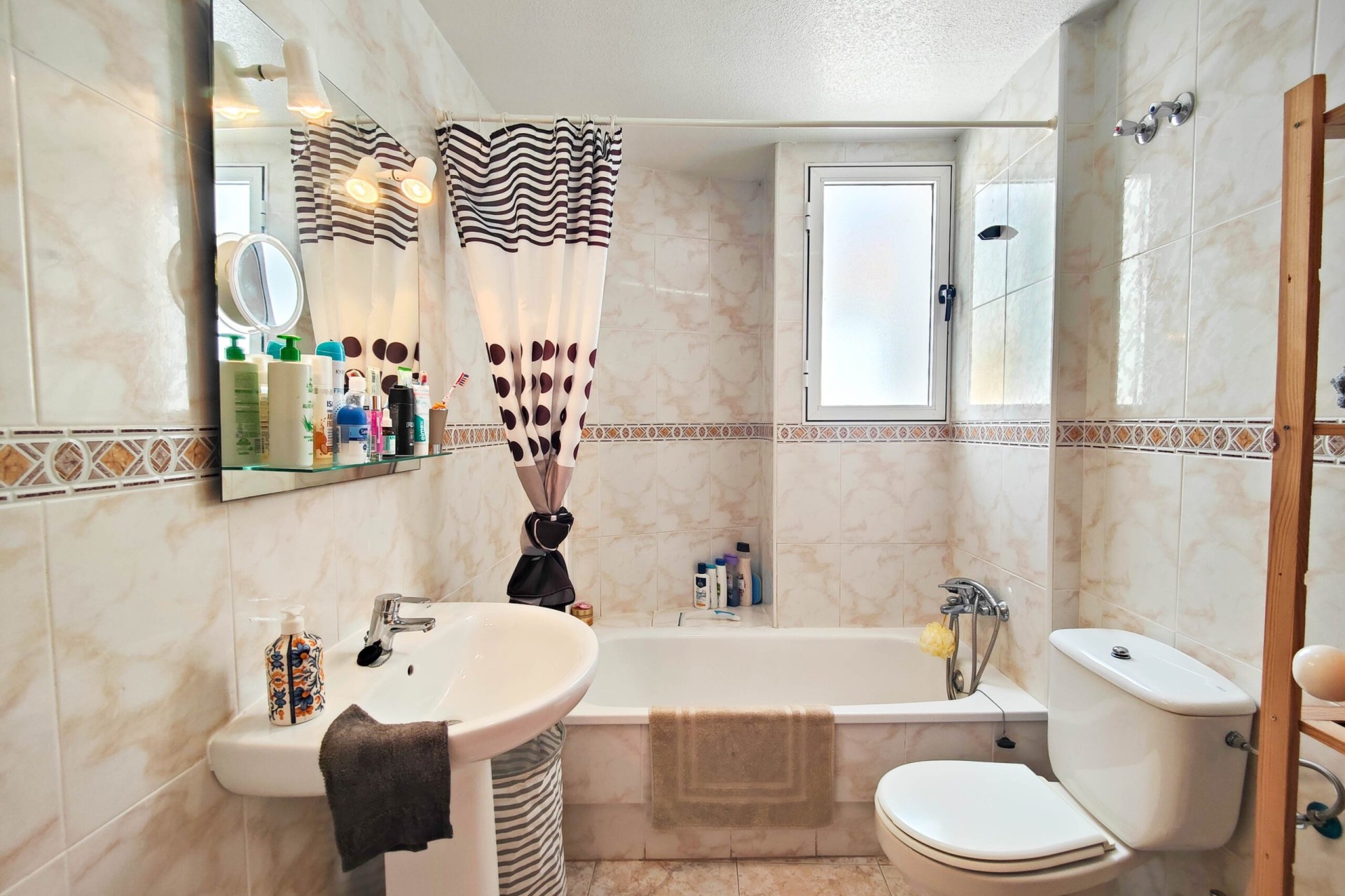 Venta - Casa de pueblo -
Orihuela Costa - Los Altos