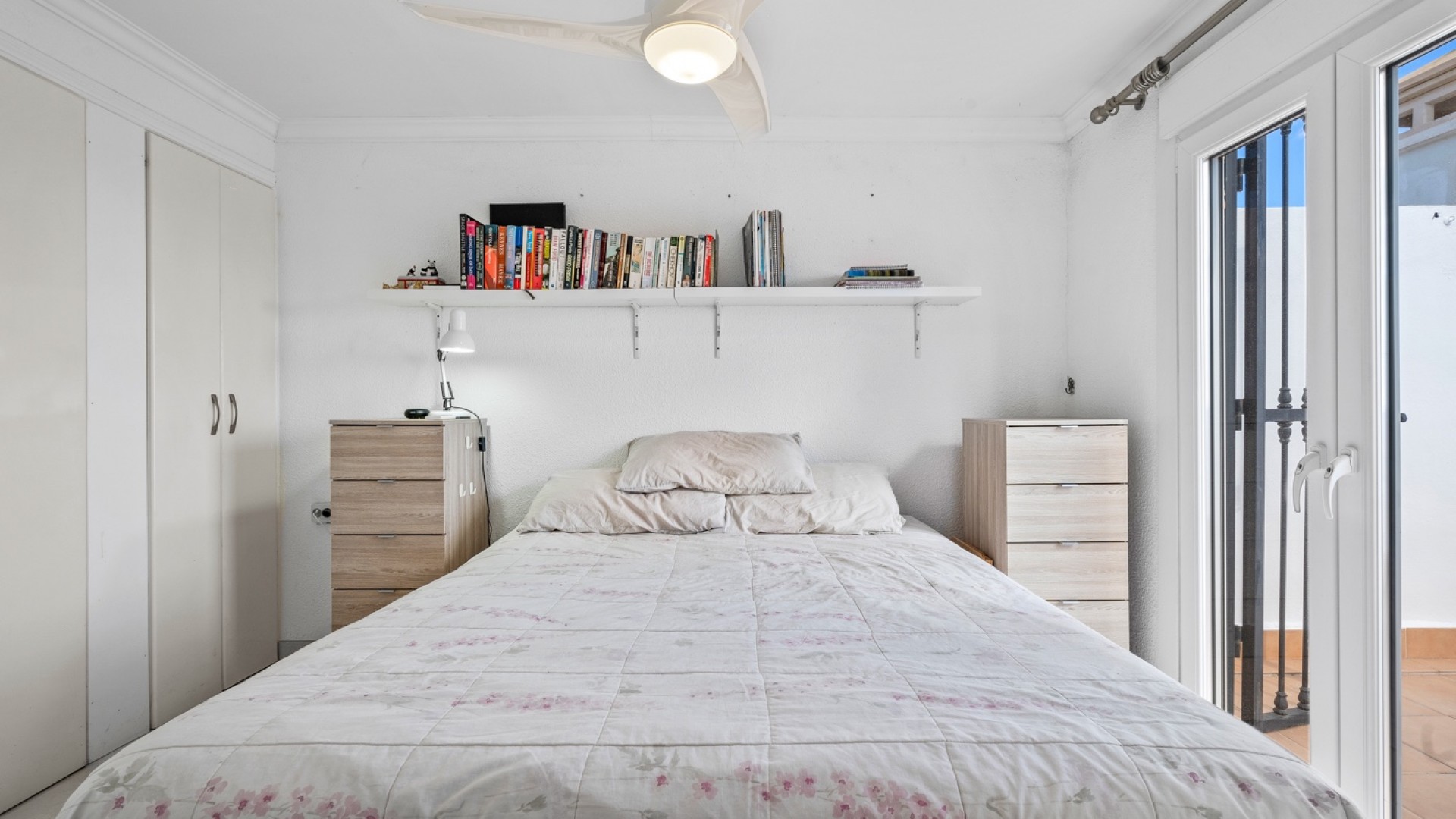 Venta - Casa de pueblo -
Orihuela Costa - Los Dolses