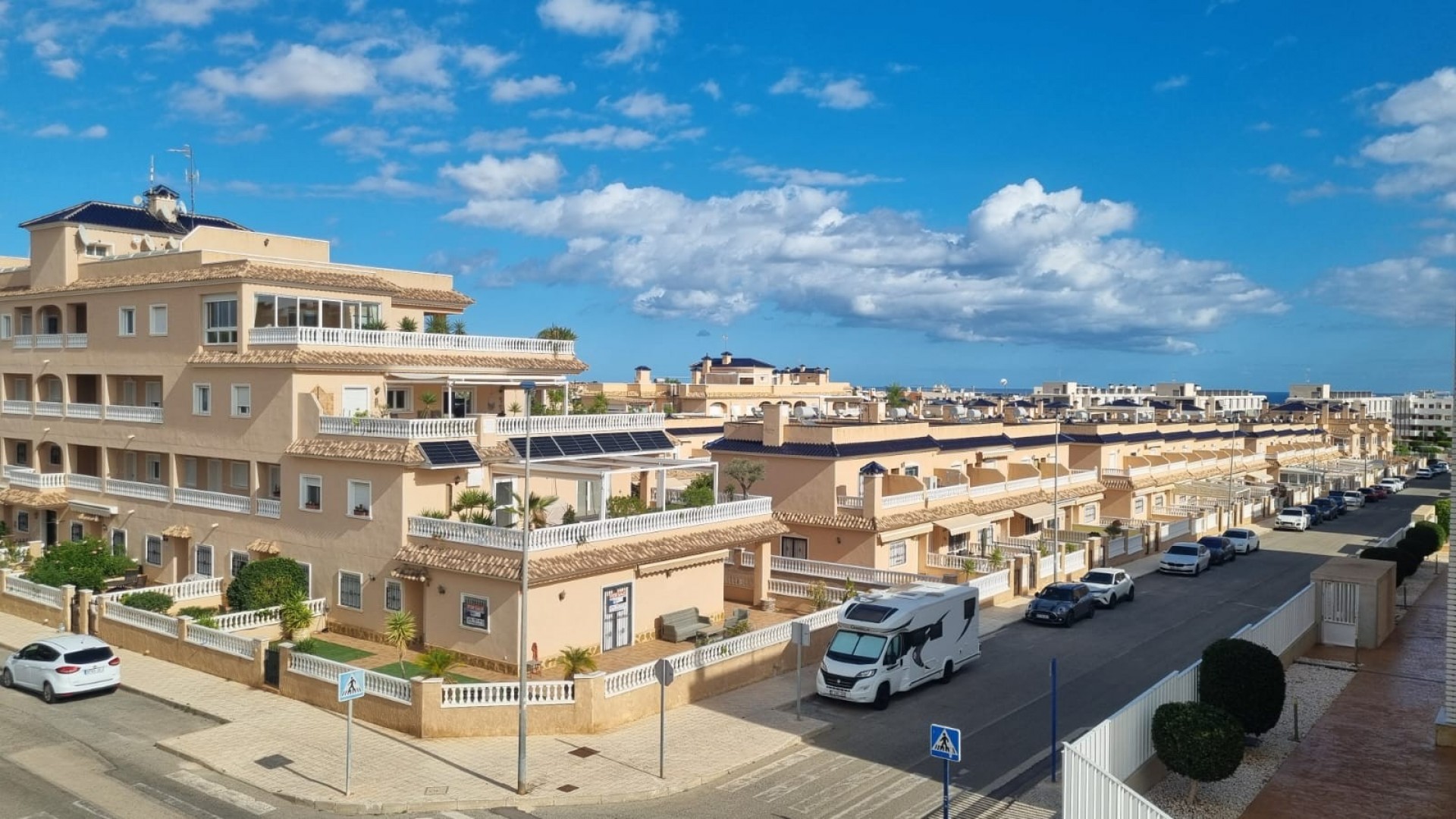 Venta - Casa de pueblo -
Orihuela Costa - Los Dolses