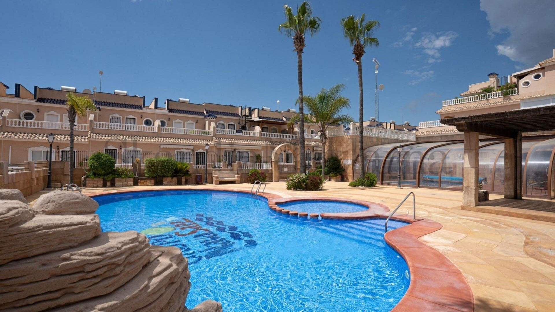 Venta - Casa de pueblo -
Orihuela Costa - Los Dolses