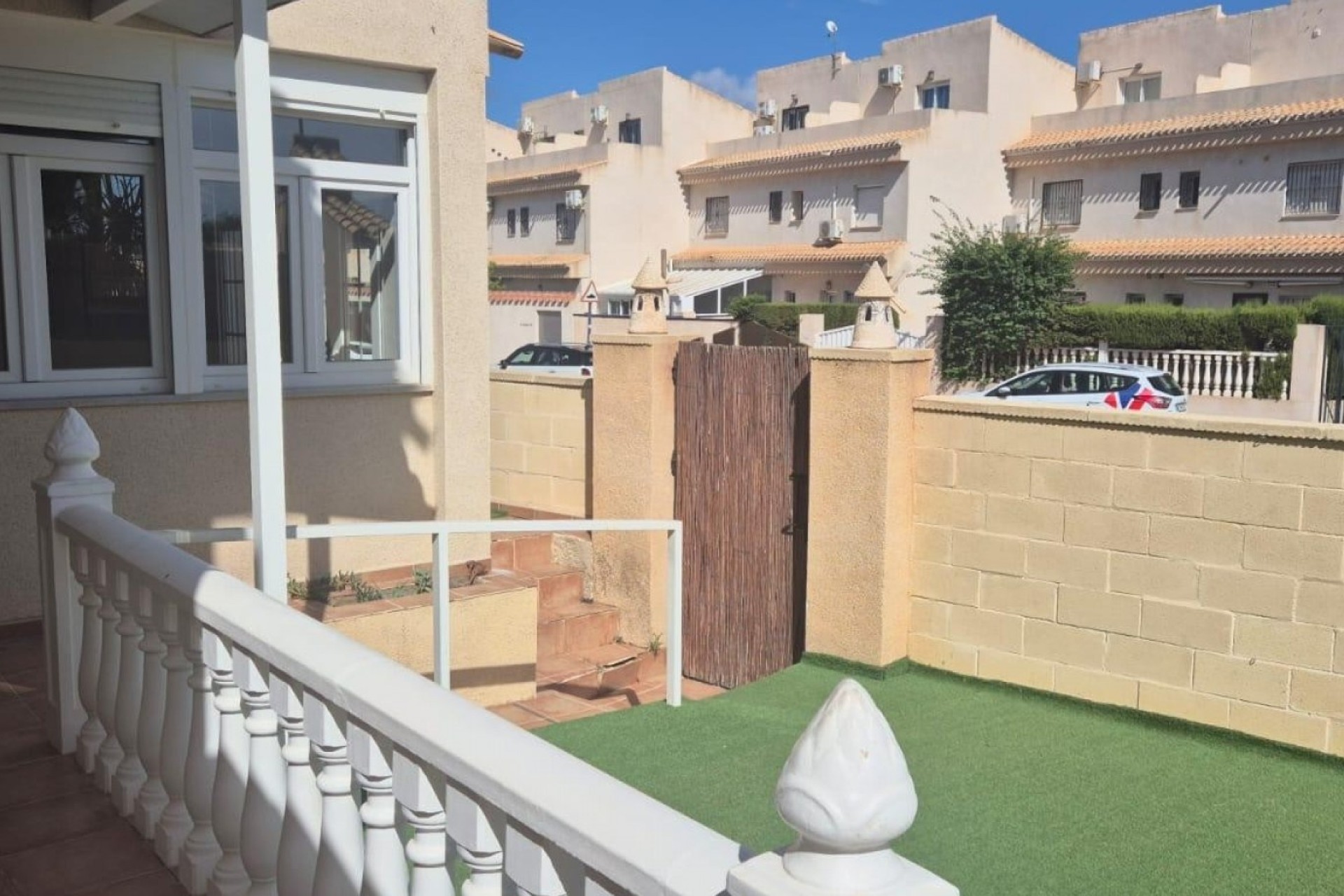 Venta - Casa de pueblo -
Orihuela Costa - Playa Flamenca