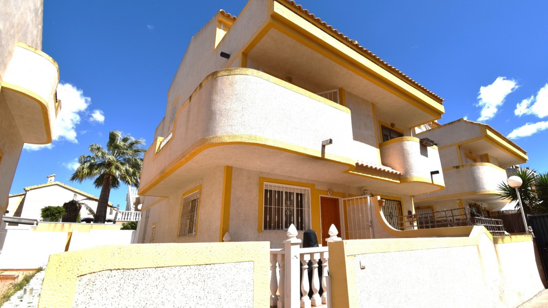 Venta - Casa de pueblo -
Orihuela Costa - Playa Flamenca