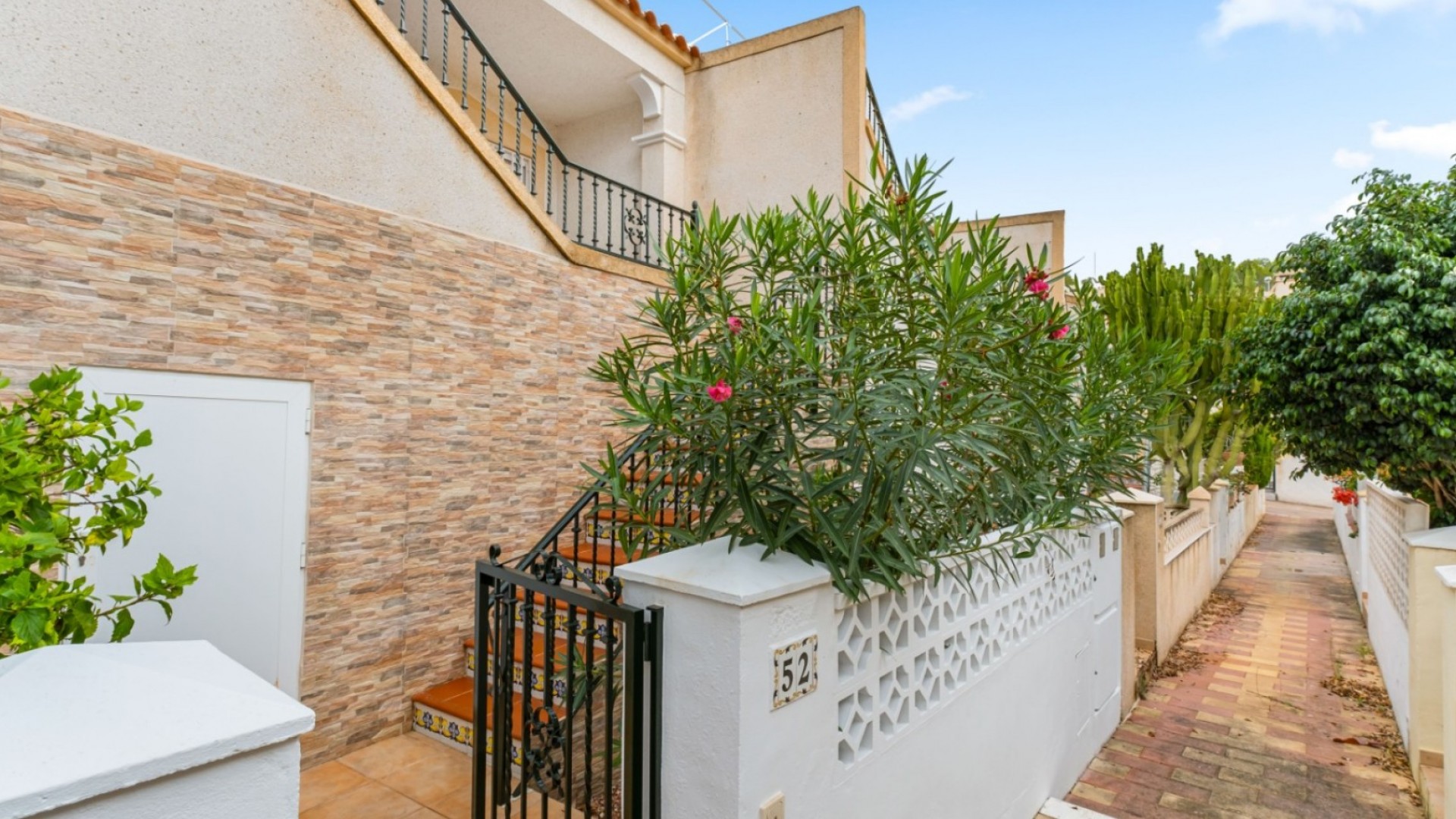 Venta - Casa de pueblo -
Orihuela Costa - Villamartín