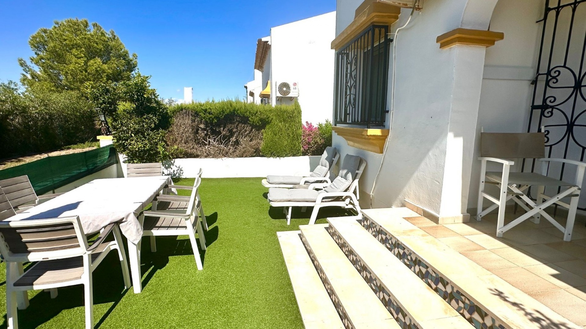 Venta - Casa de pueblo -
Orihuela Costa - Villamartín