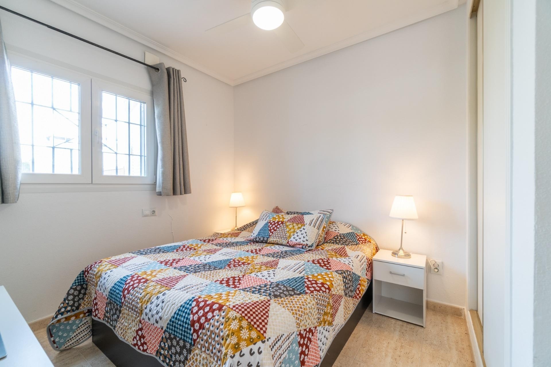 Venta - Casa de pueblo -
Orihuela Costa - Zeniamar-Horizonte-La Campana