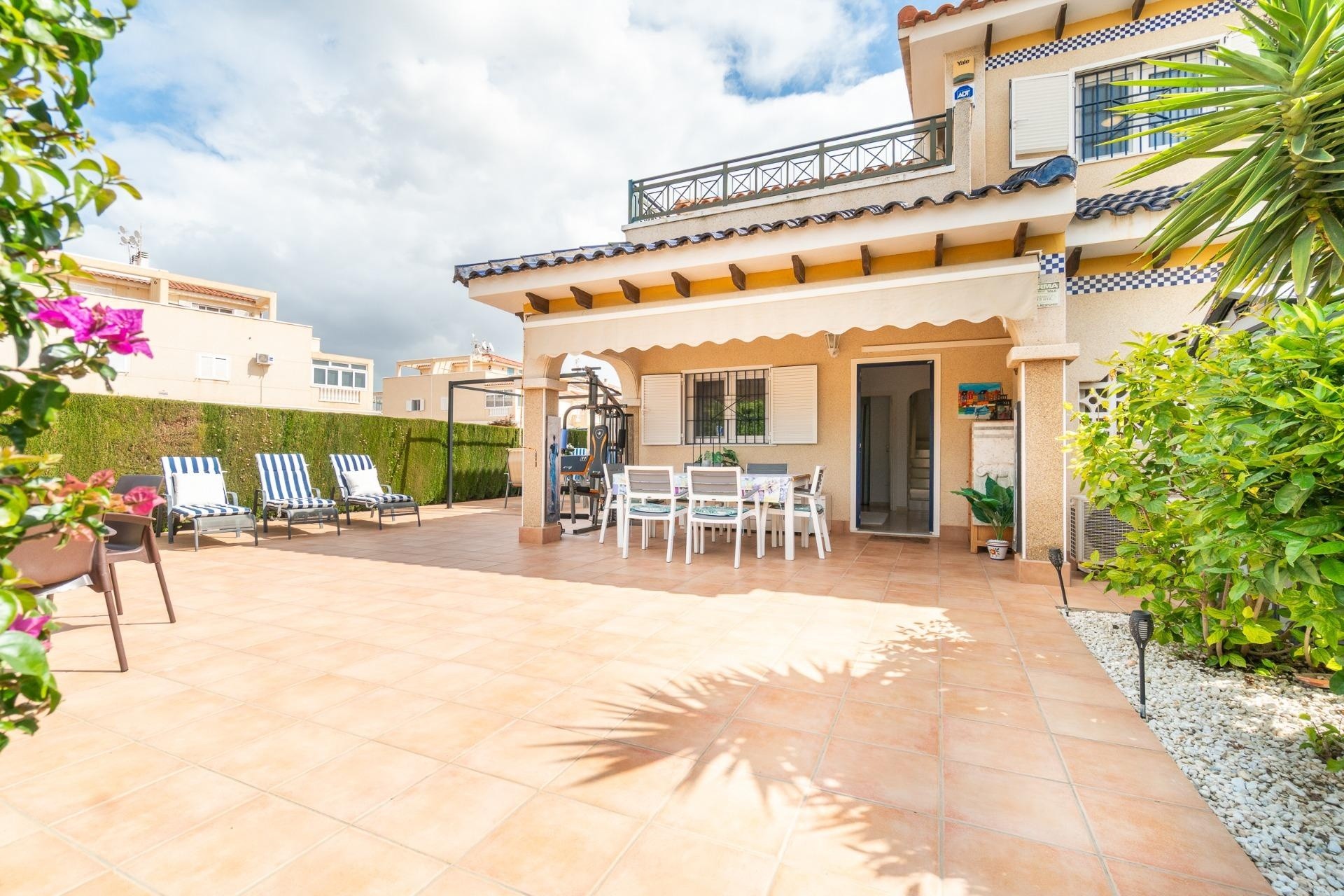 Venta - Casa de pueblo -
Orihuela Costa - Zeniamar-Horizonte-La Campana