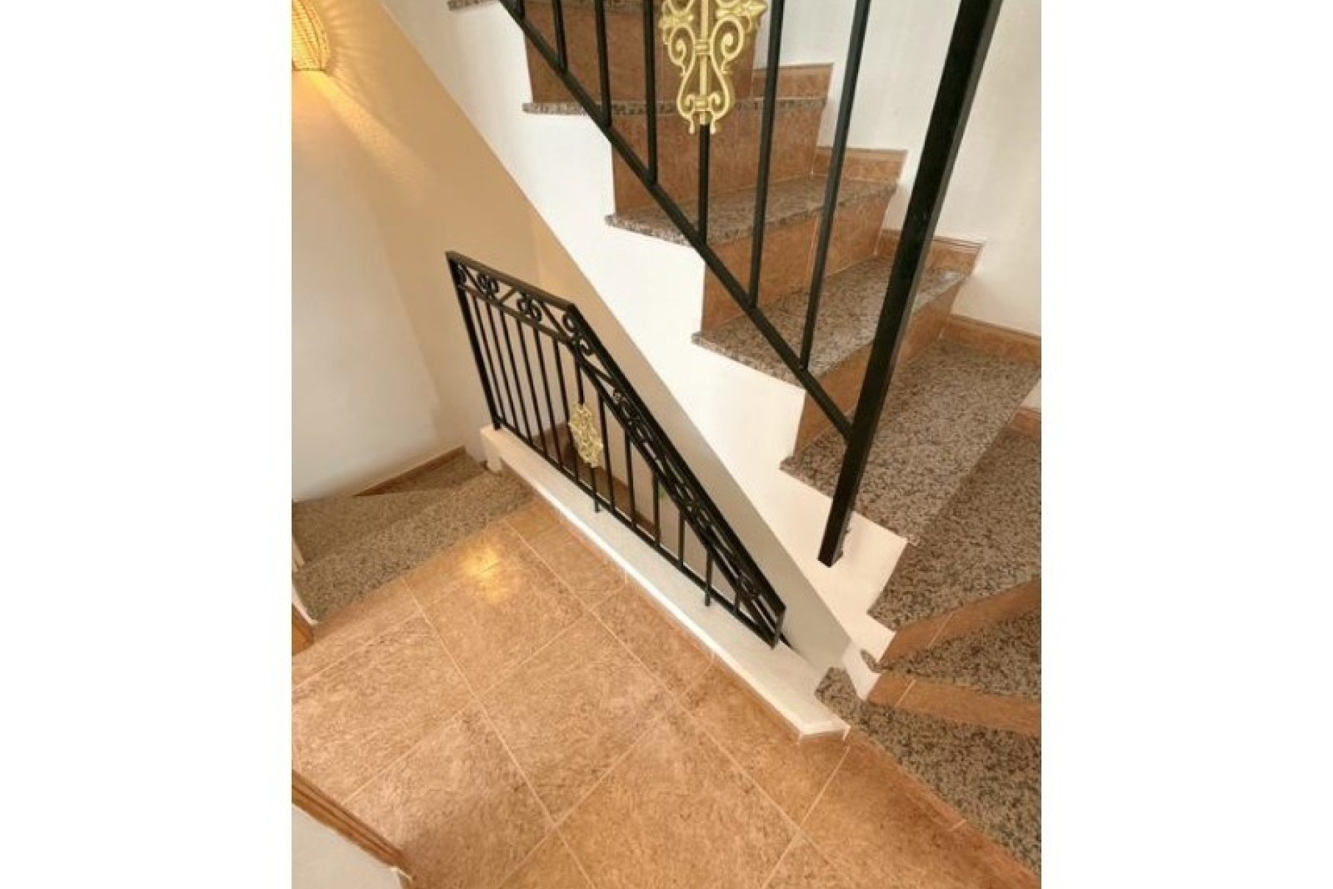 Venta - Casa de pueblo -
Orihuela - Desamparados - Hurchillo - Torremendo