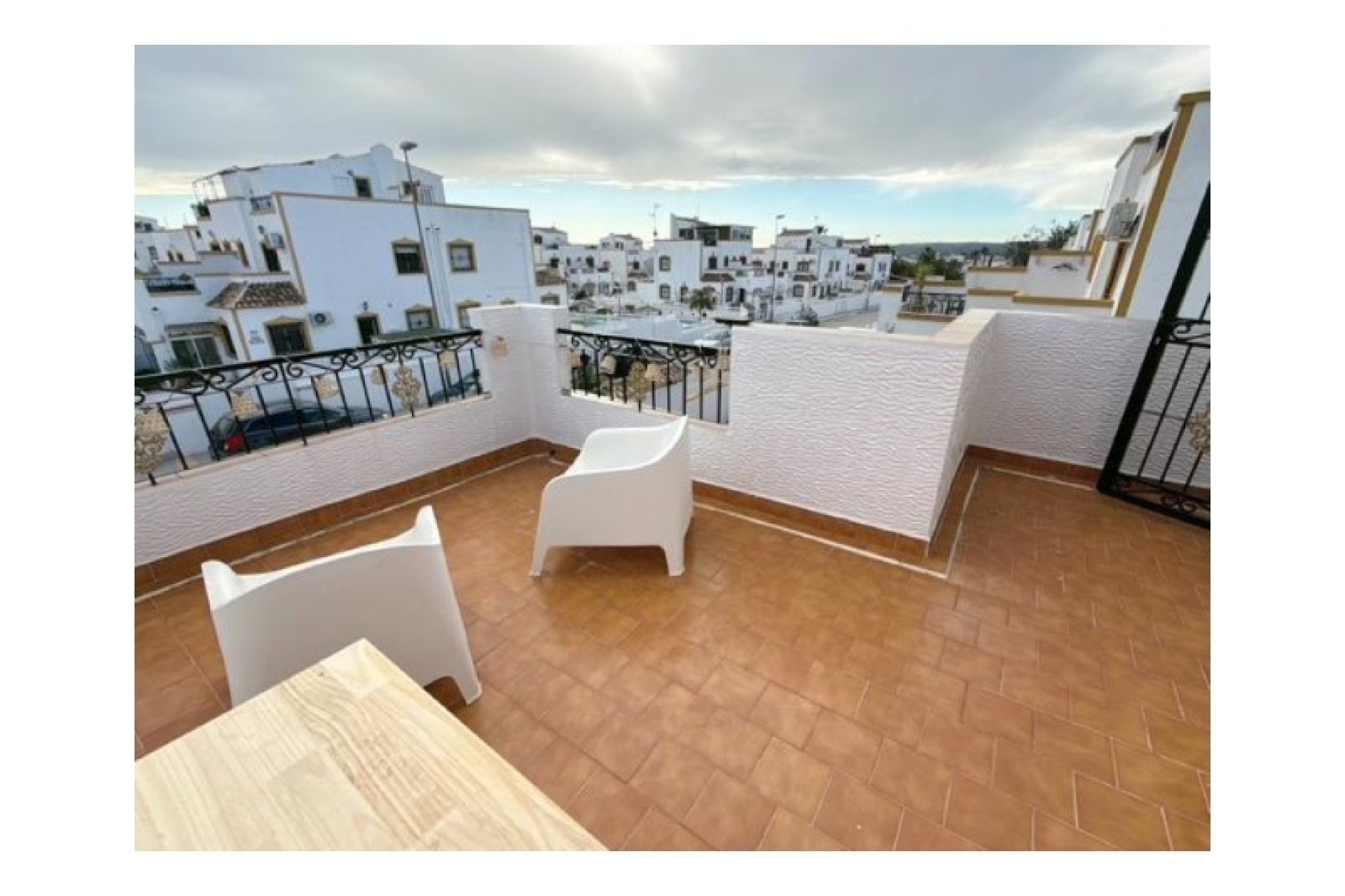 Venta - Casa de pueblo -
Orihuela - Desamparados - Hurchillo - Torremendo