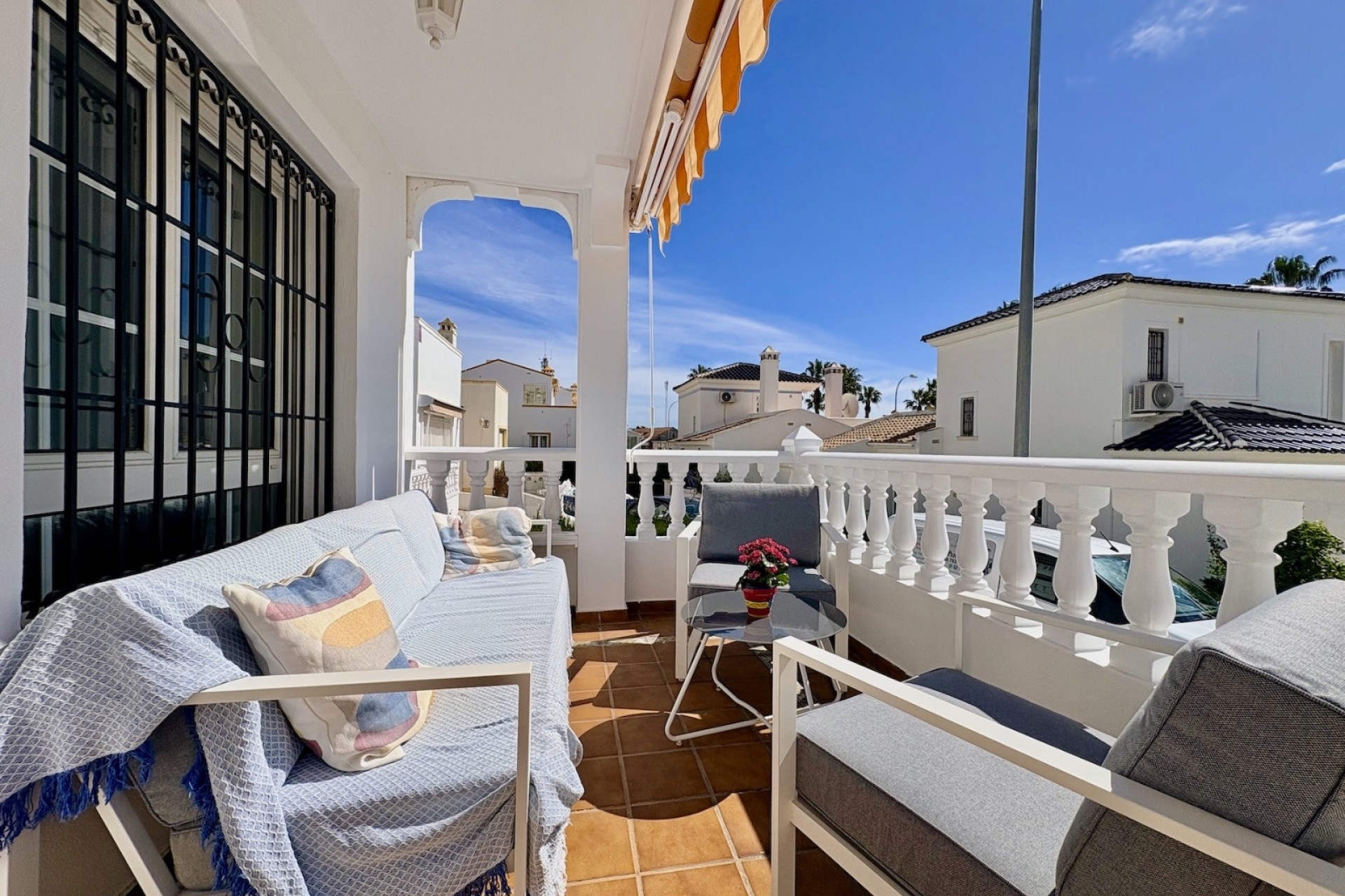 Venta - Casa de pueblo -
Orihuela - Villamartin