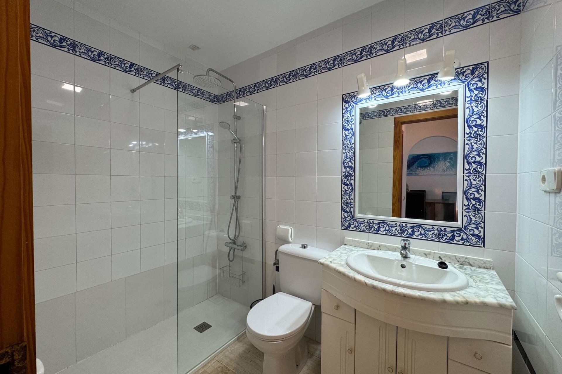 Venta - Casa de pueblo -
Pilar de la Horadada - Torre de la Horadada