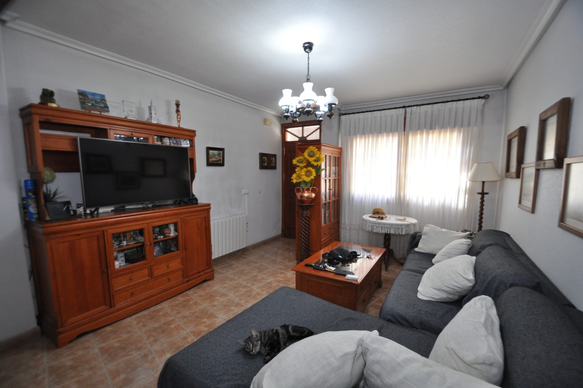 Venta - Casa de pueblo -
Pinoso - Inland