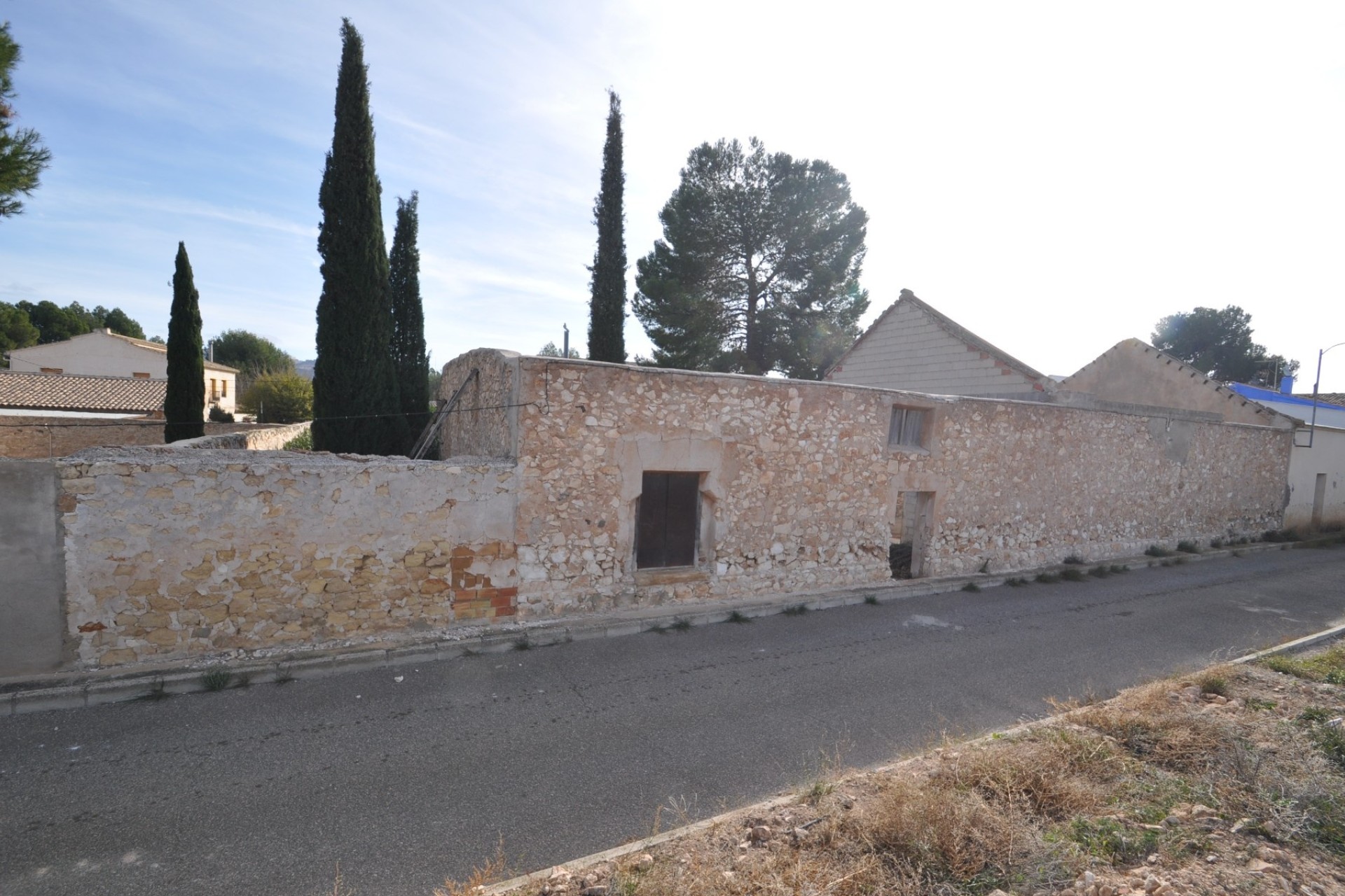 Venta - Casa de pueblo -
Pinoso - Inland