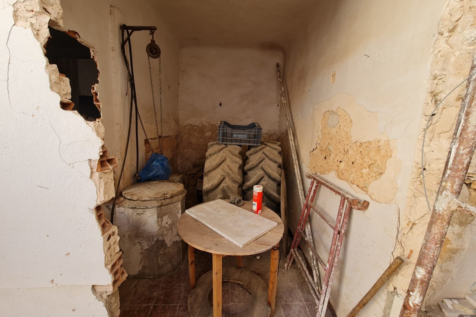 Venta - Casa de pueblo -
Pinoso - Inland