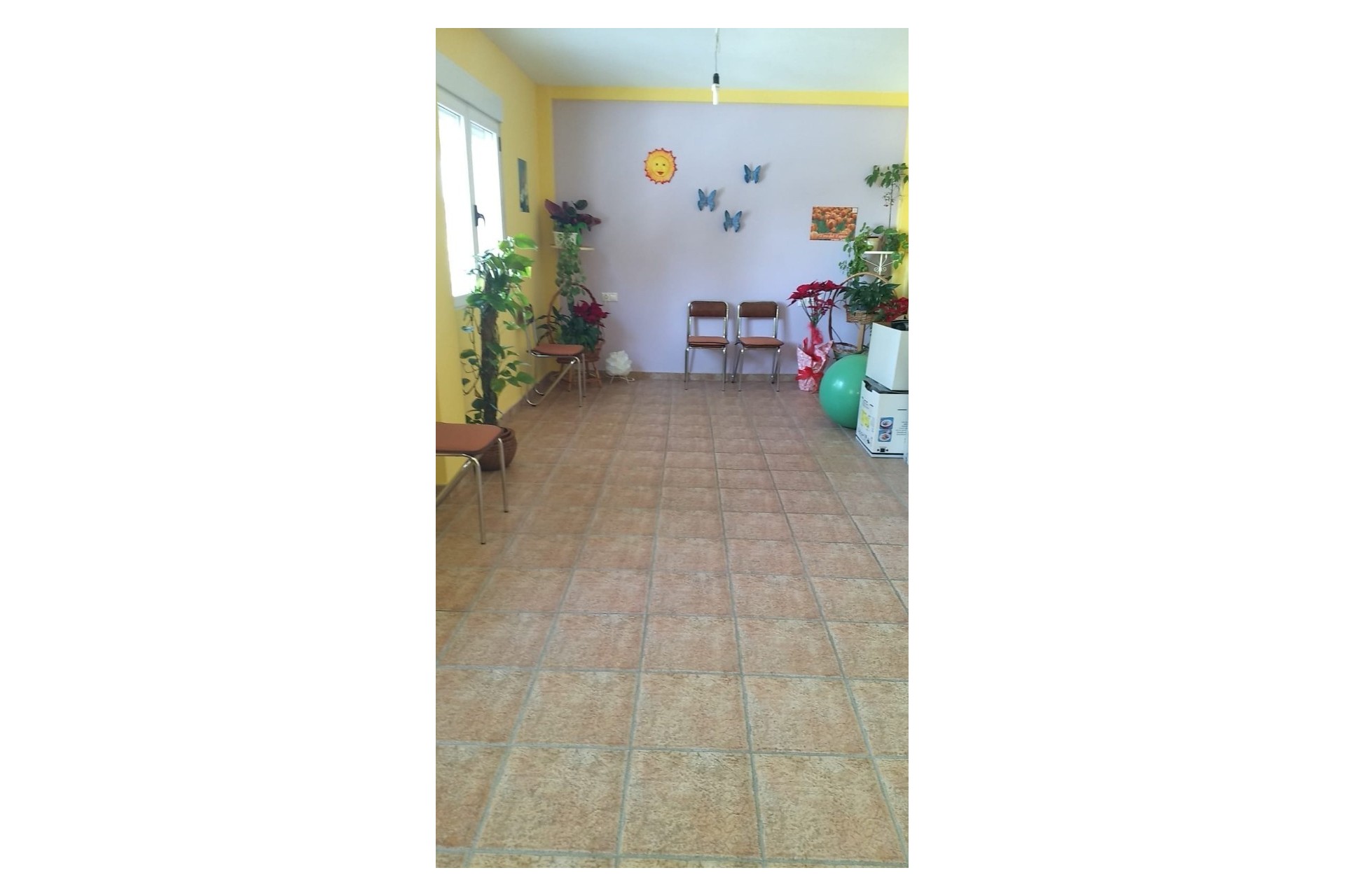 Venta - Casa de pueblo -
Pinoso - Inland
