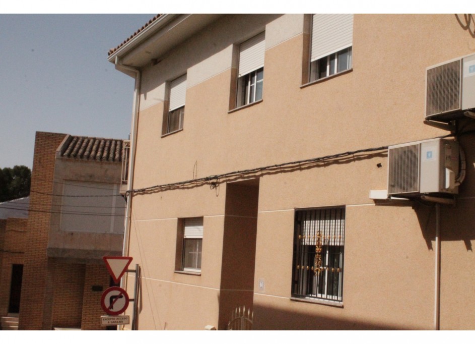 Venta - Casa de pueblo -
Pinoso - Pinoso Alicante