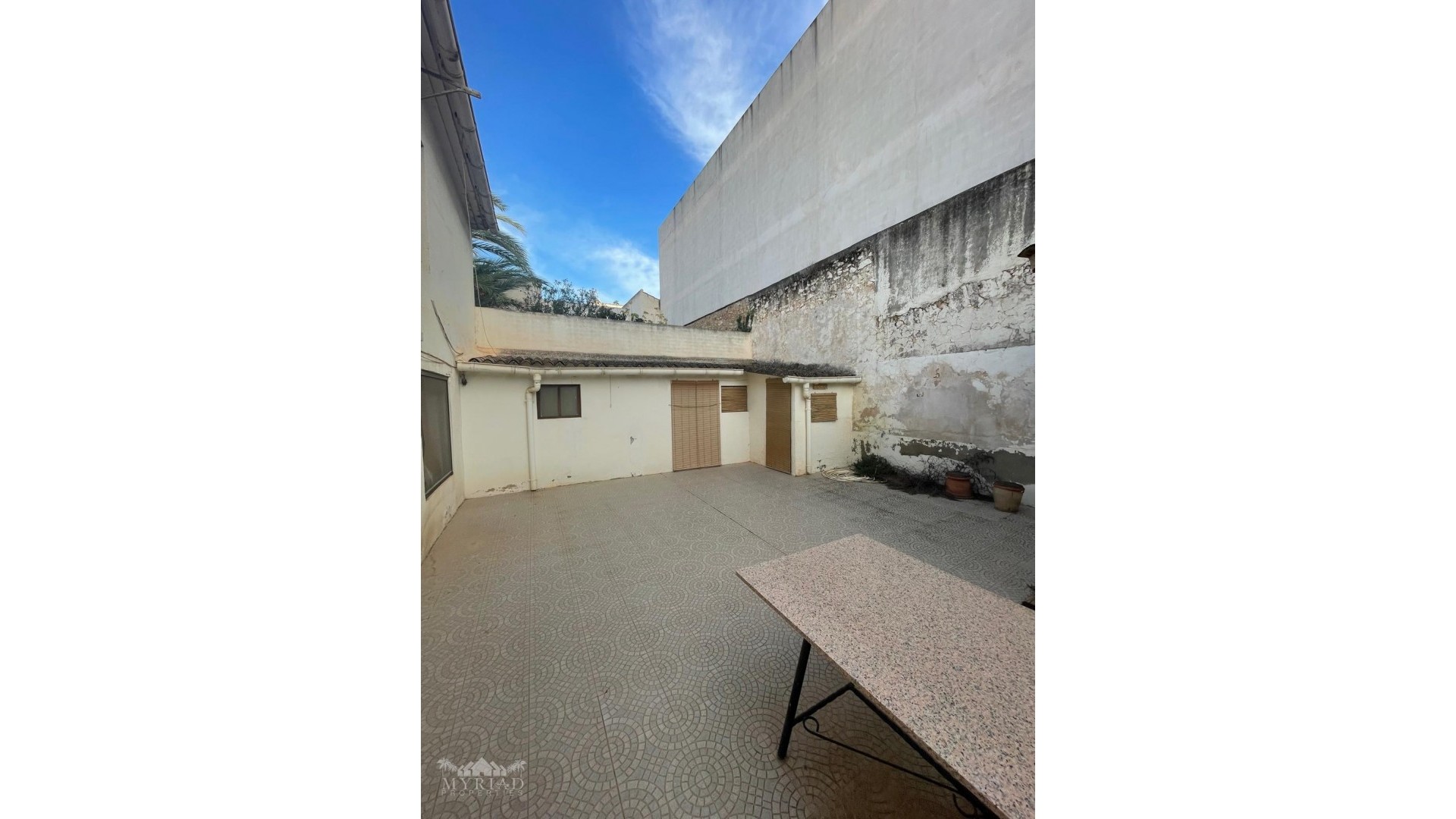 Venta - Casa de pueblo -
Pinoso - Pinoso Alicante