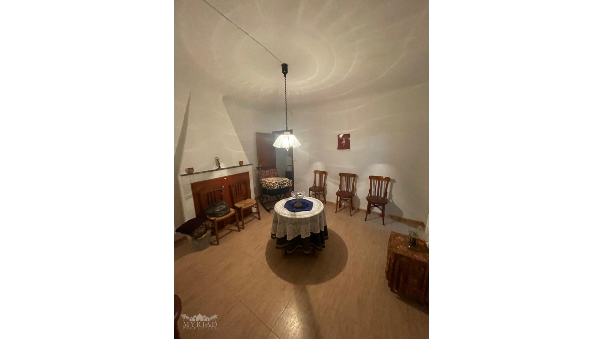 Venta - Casa de pueblo -
Pinoso - Pinoso Alicante