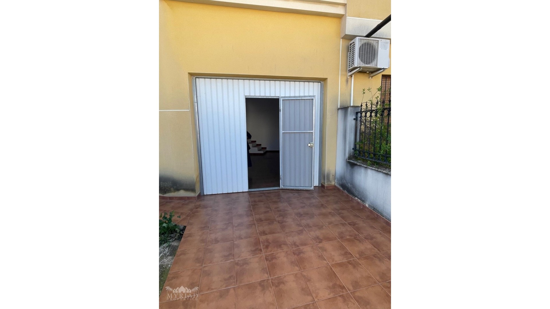 Venta - Casa de pueblo -
Pinoso - Pinoso Alicante