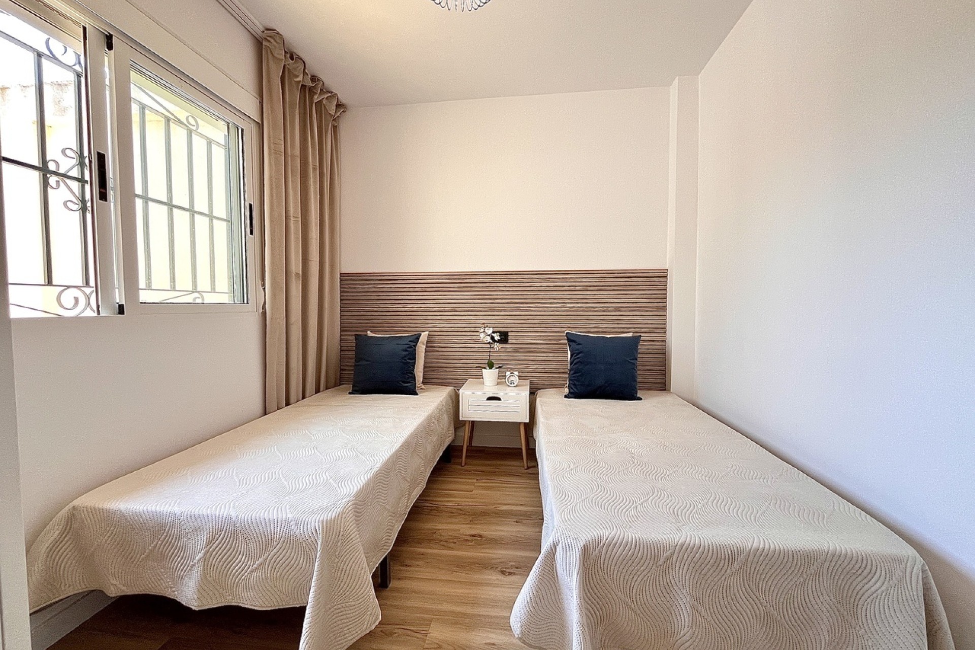Venta - Casa de pueblo -
Playa Flamenca - Costa Blanca