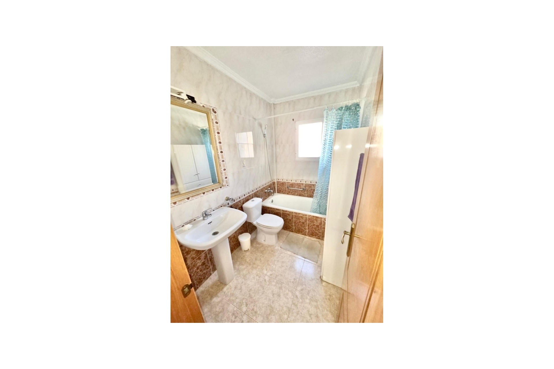 Venta - Casa de pueblo -
Playa Flamenca - Costa Blanca