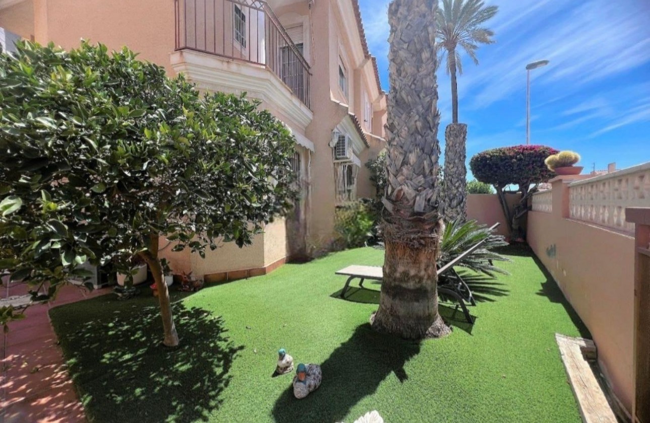 Venta - Casa de pueblo -
Puerto de mazarron - El Alcolar