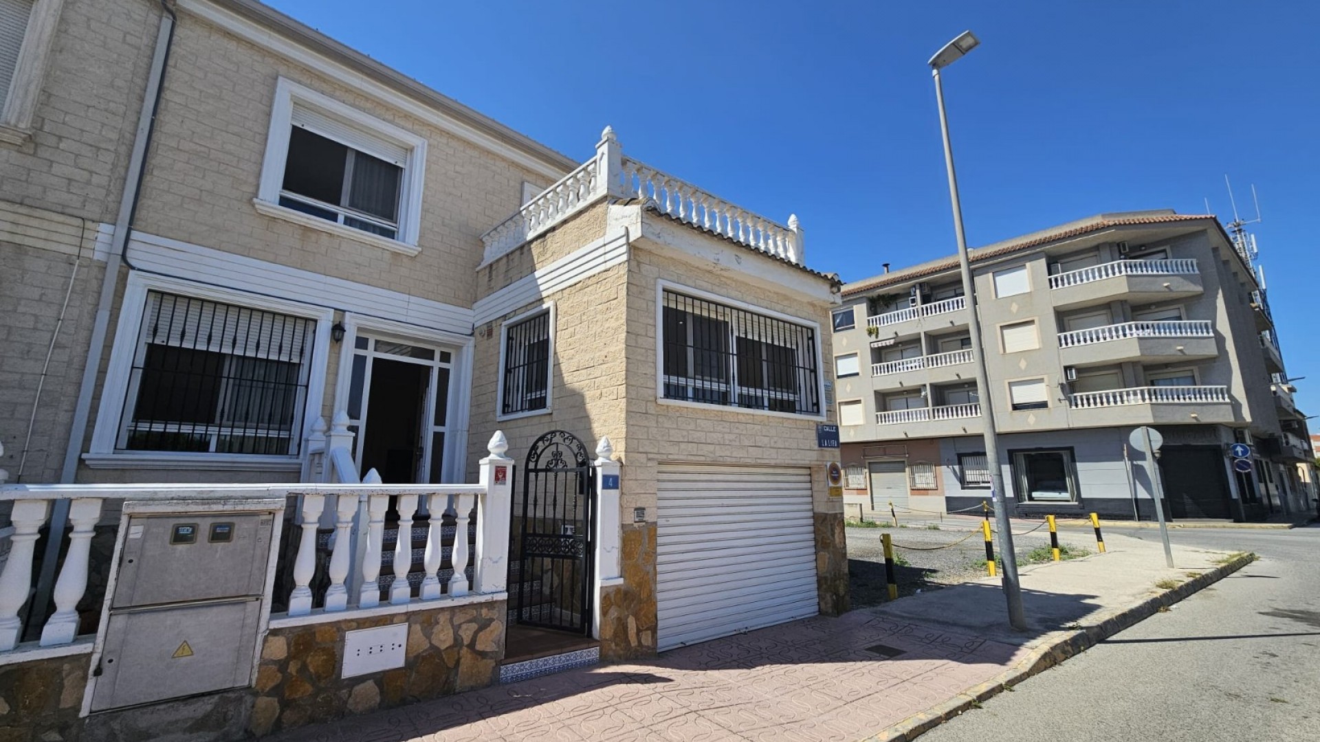 Venta - Casa de pueblo -
Rojales - Pueblo