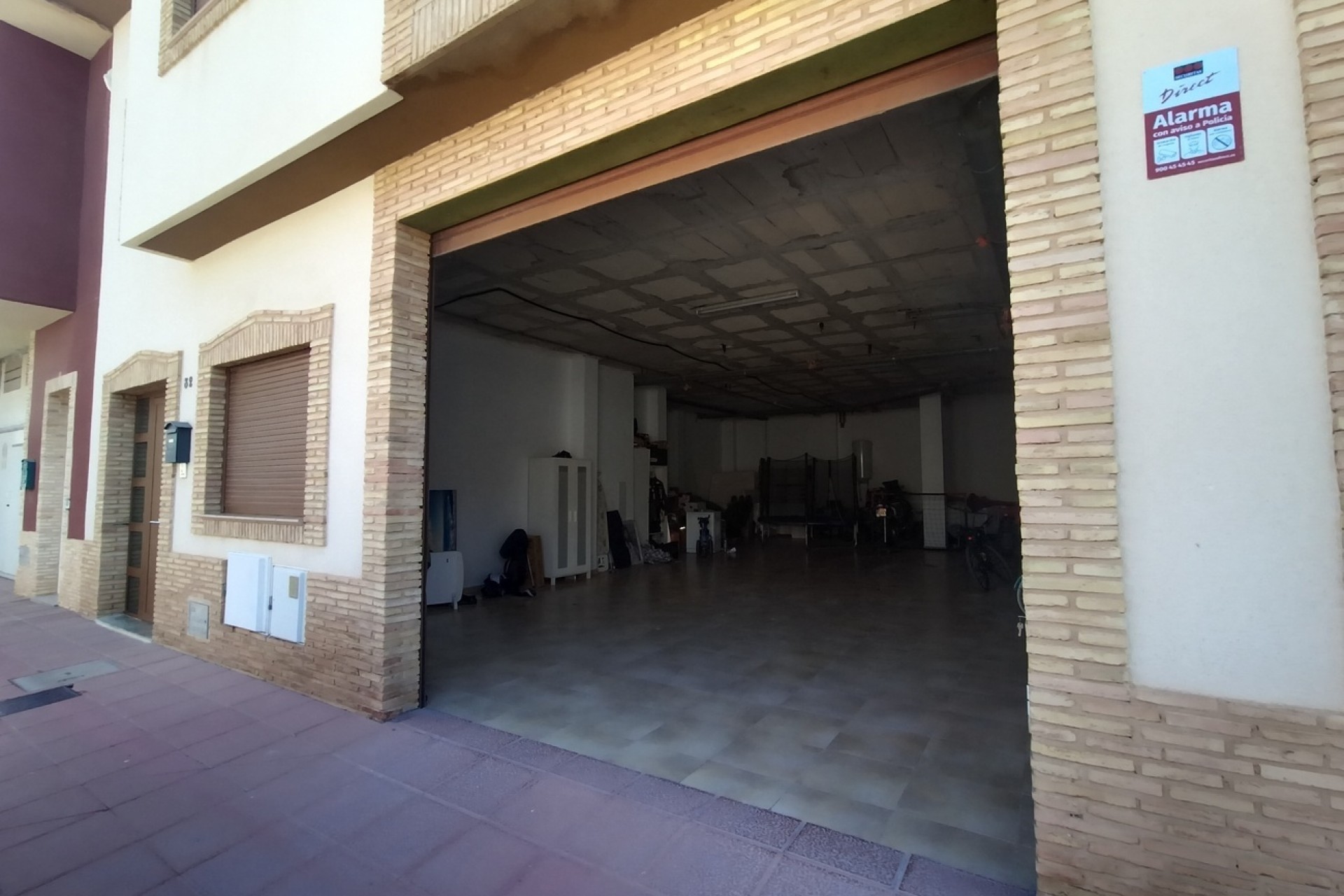 Venta - Casa de pueblo -
Roldan - Inland