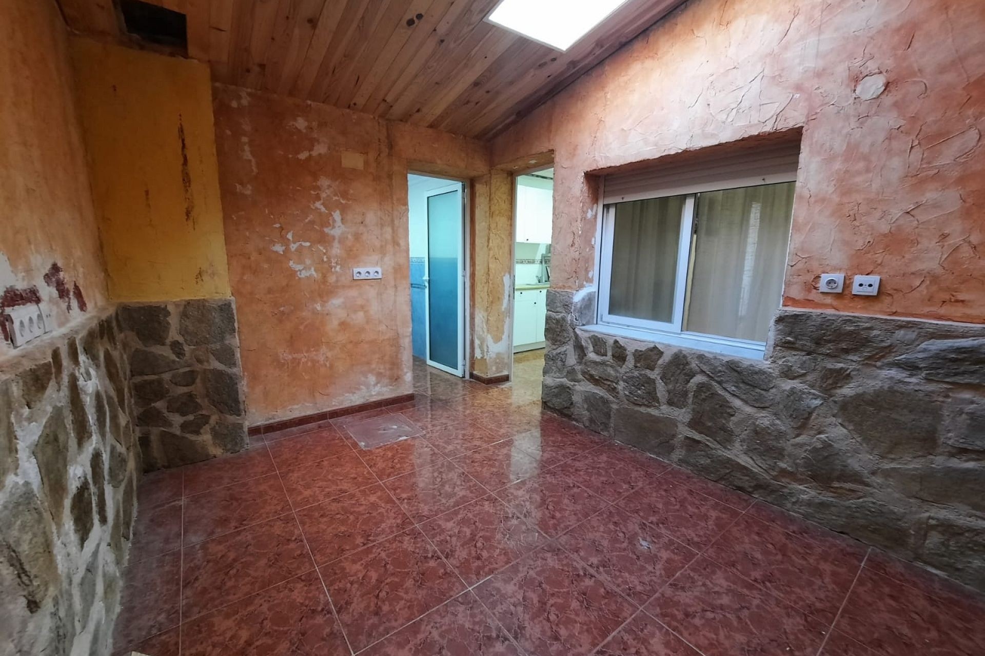 Venta - Casa de pueblo -
Salinas