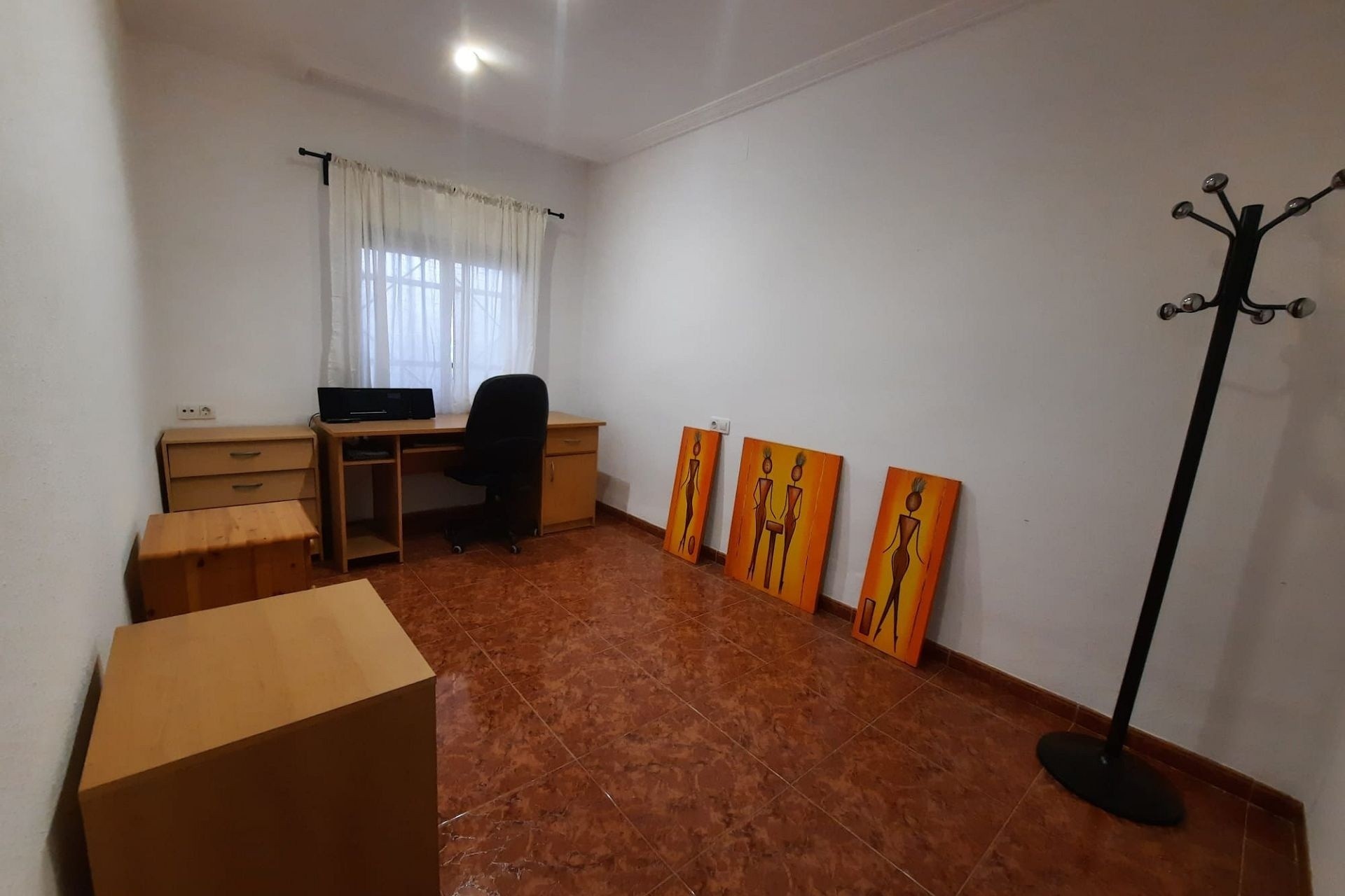 Venta - Casa de pueblo -
Salinas