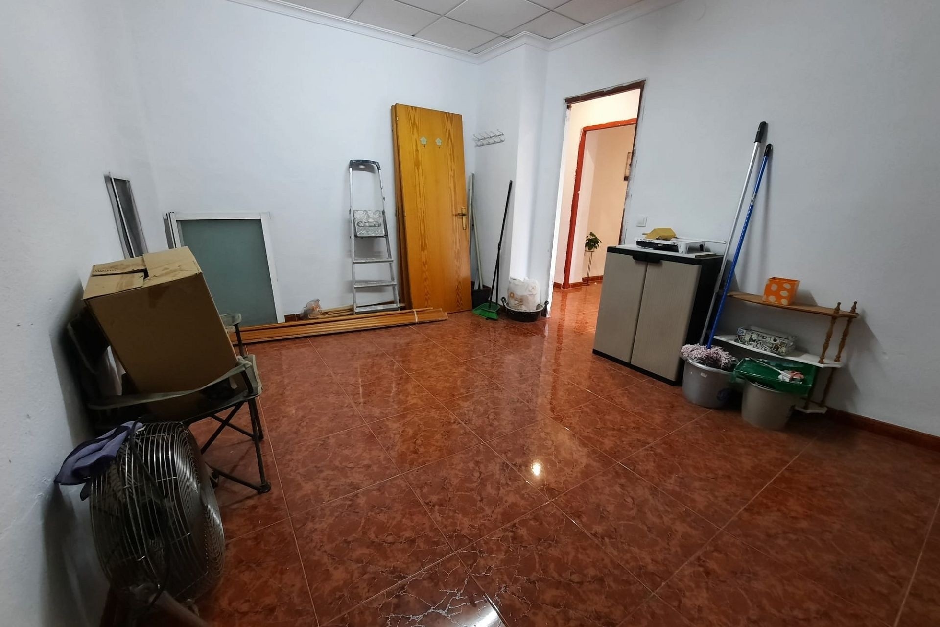 Venta - Casa de pueblo -
Salinas