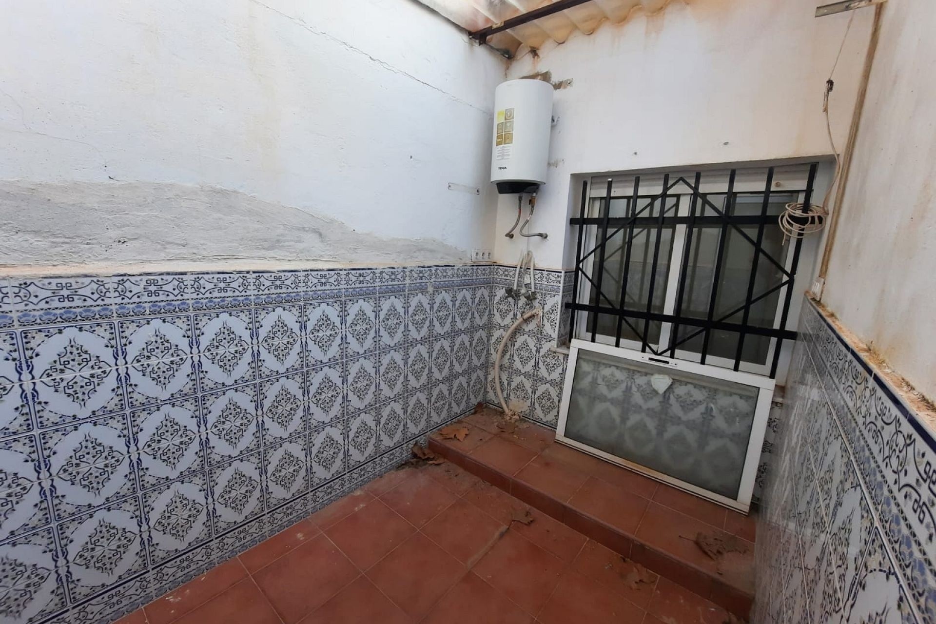 Venta - Casa de pueblo -
Salinas