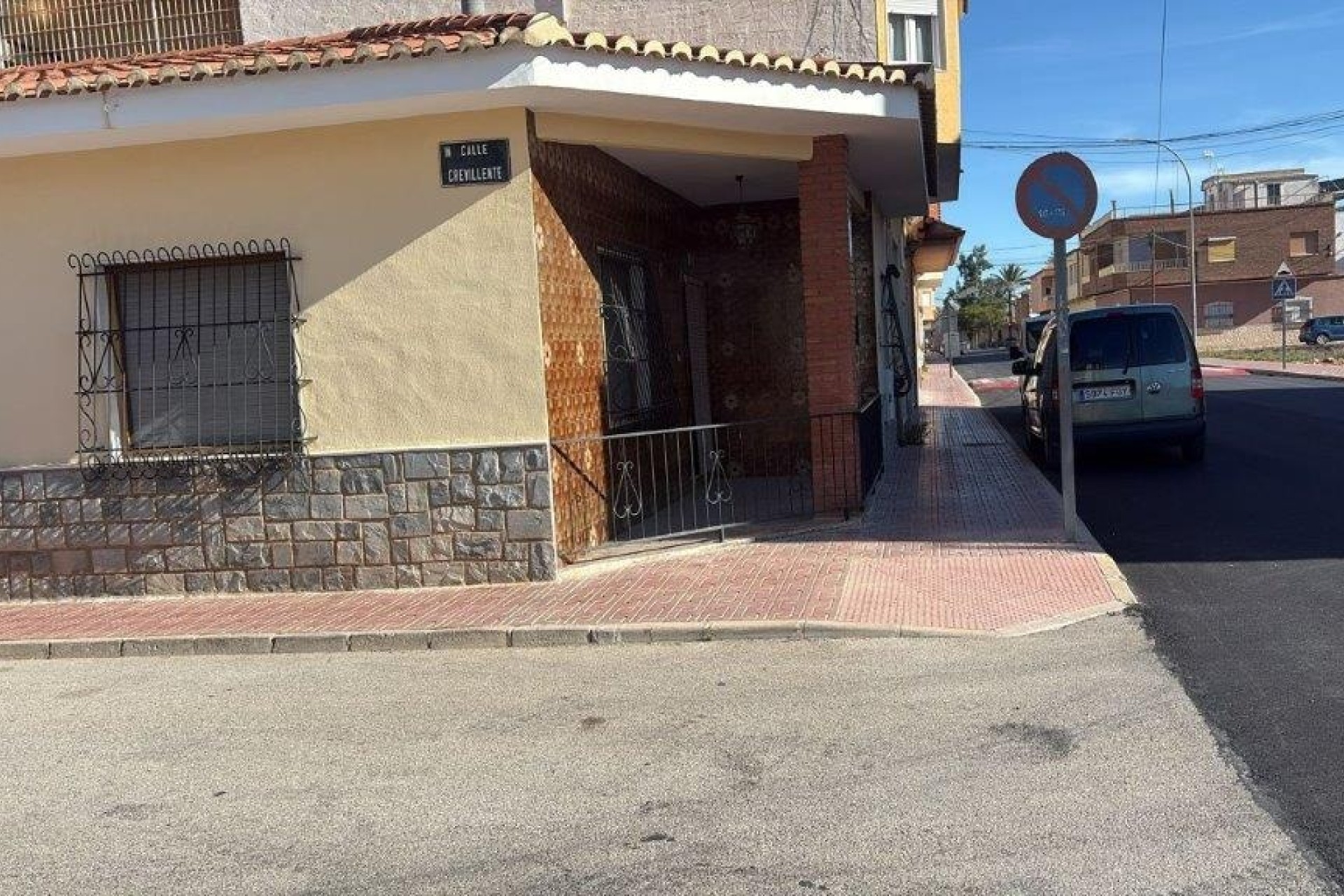 Venta - Casa de pueblo -
San Isidro