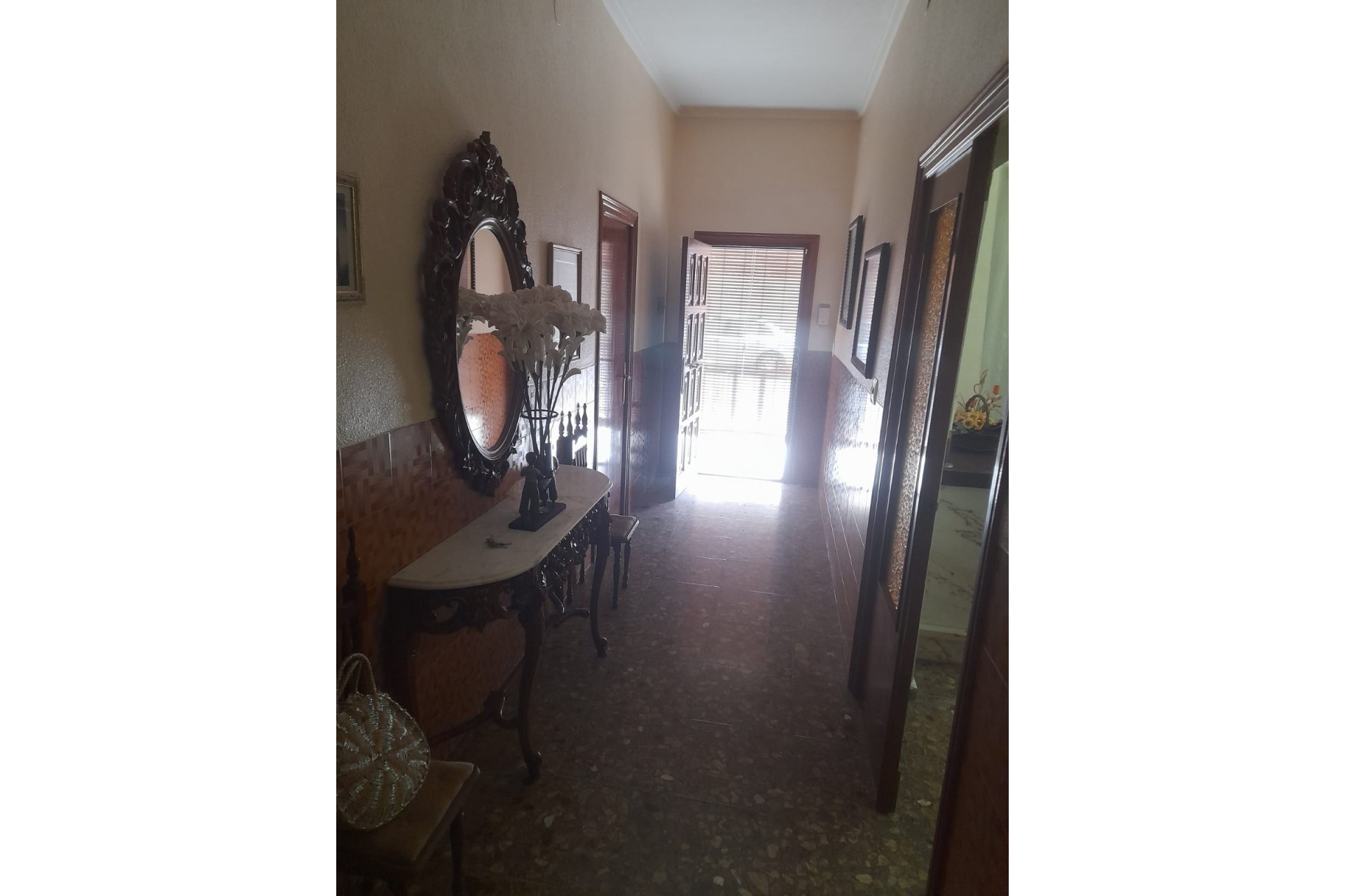 Venta - Casa de pueblo -
San Isidro