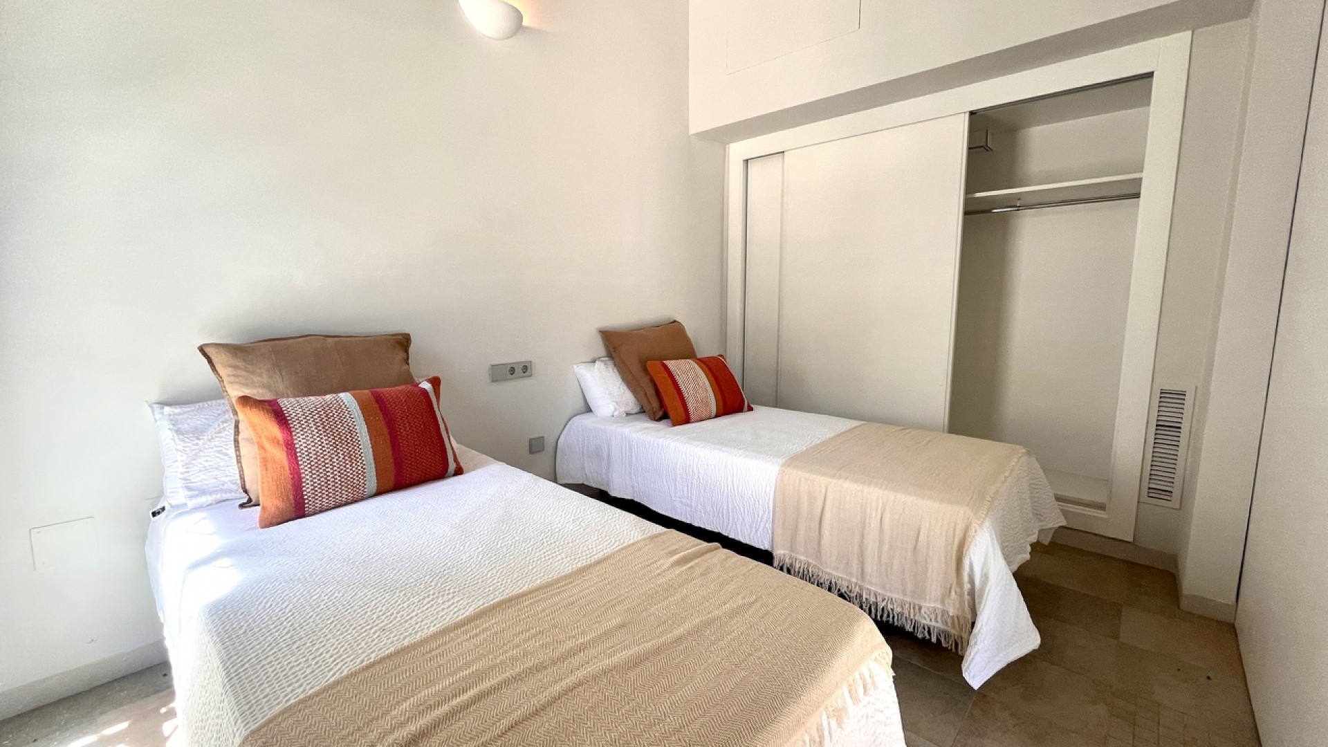 Venta - Casa de pueblo -
San Javier