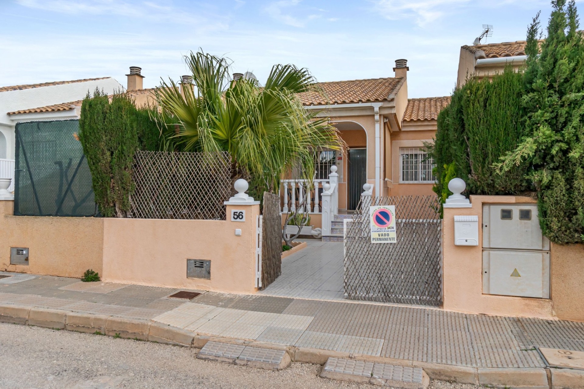 Venta - Casa de pueblo -
San Javier