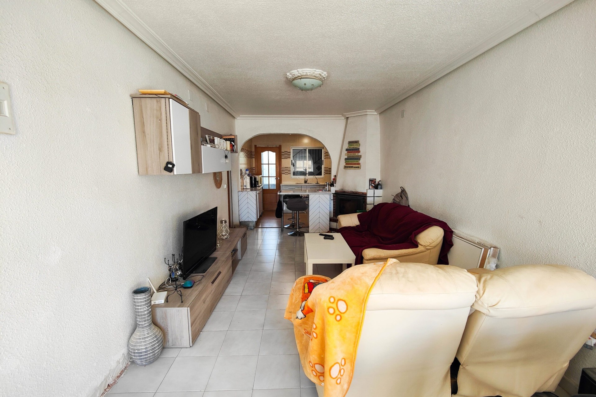 Venta - Casa de pueblo -
San Miguel de Salinas - Inland