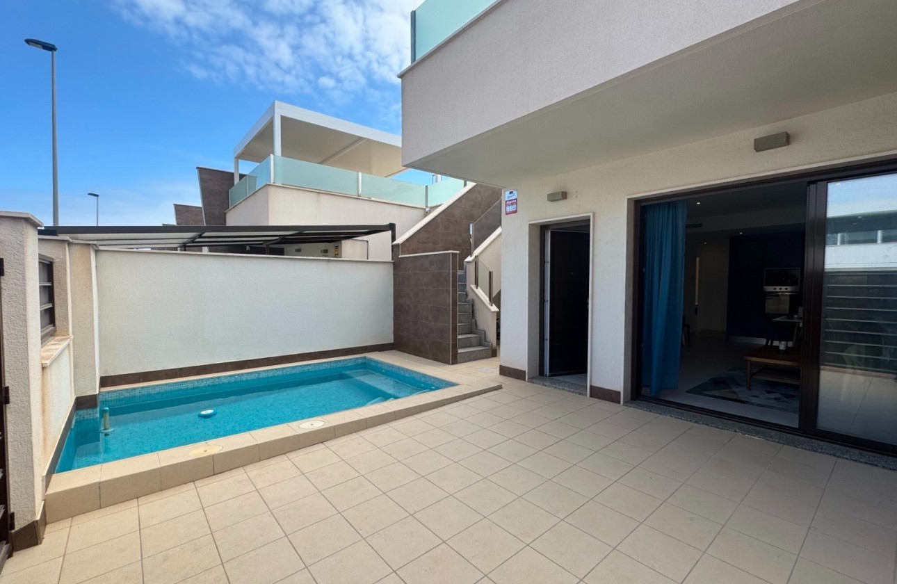 Venta - Casa de pueblo -
San Pedro del Pinatar - Costa Calida