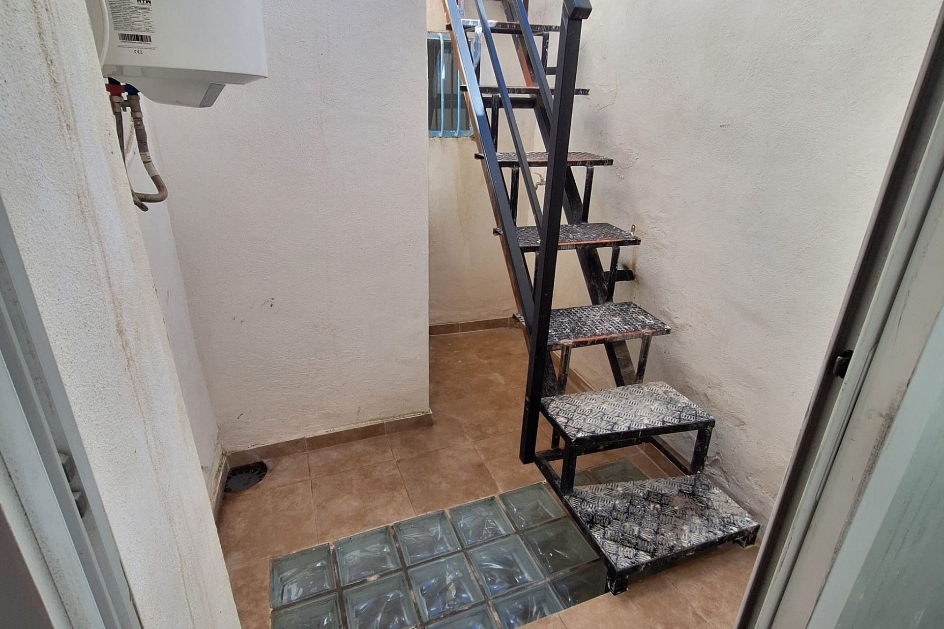 Venta - Casa de pueblo -
SAX