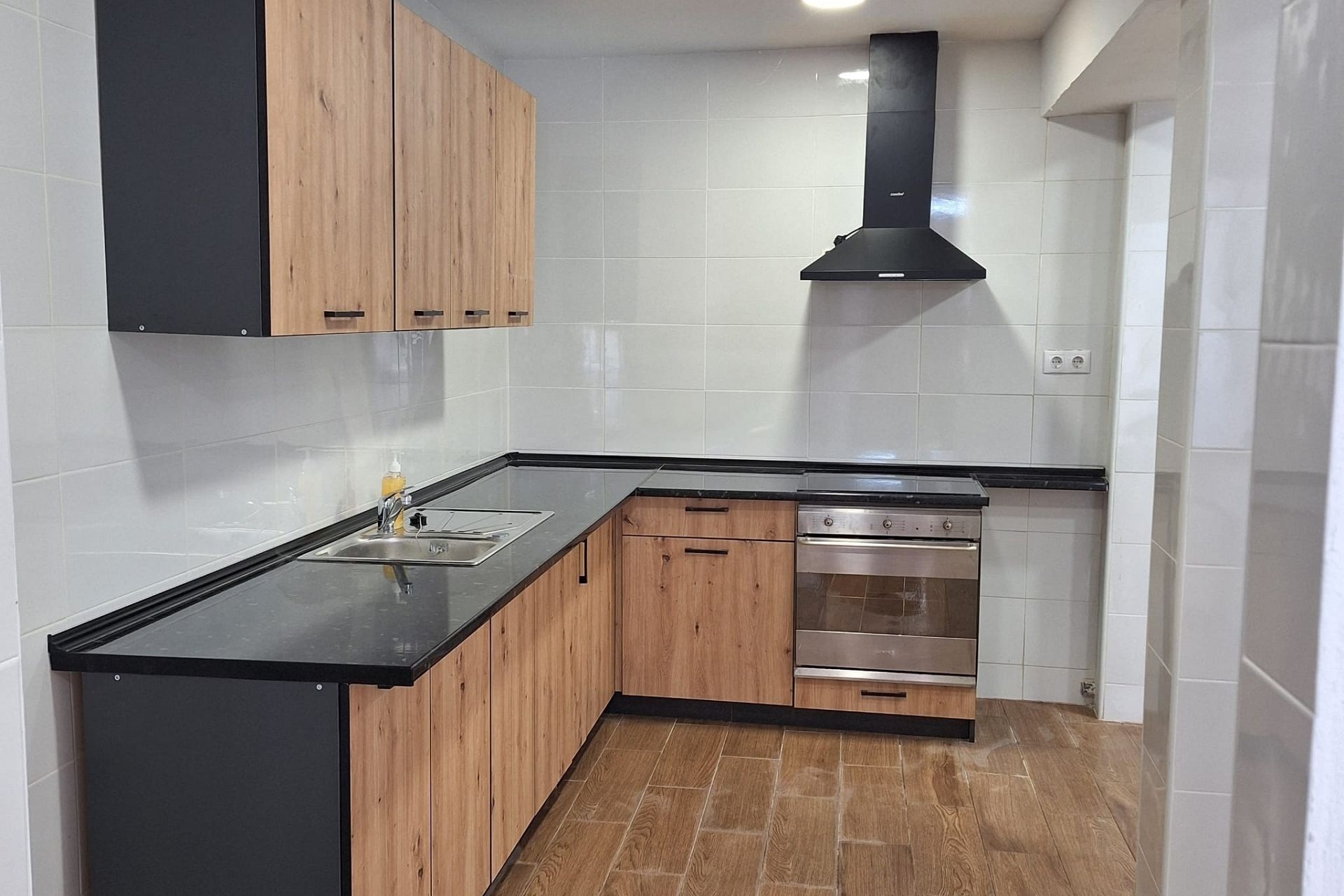 Venta - Casa de pueblo -
SAX