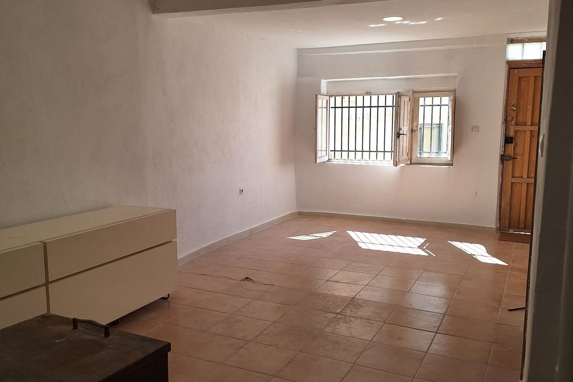 Venta - Casa de pueblo -
SAX