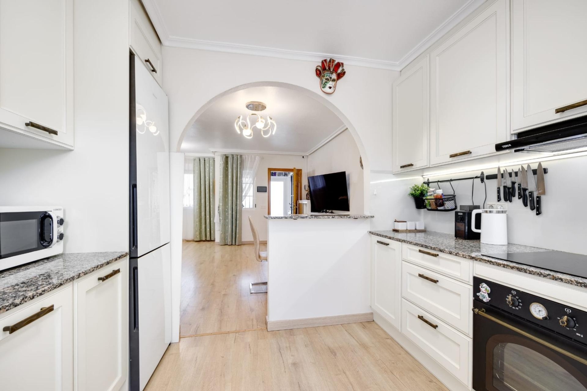 Venta - Casa de pueblo -
Torrevieja - Aguas Nuevas